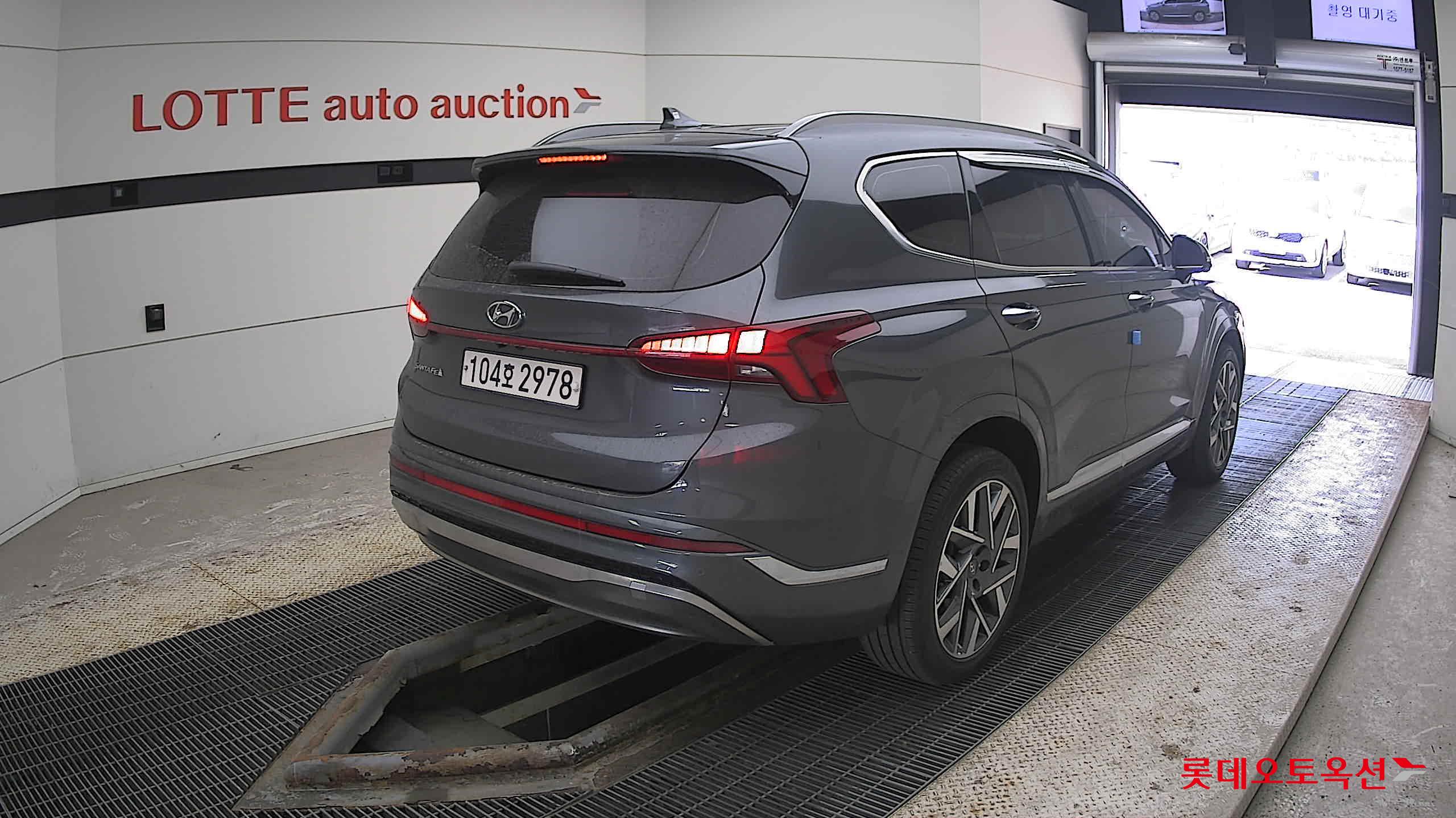 Hyundai Santa Fe 2021 Rain Forest из Кореи, фото 4
