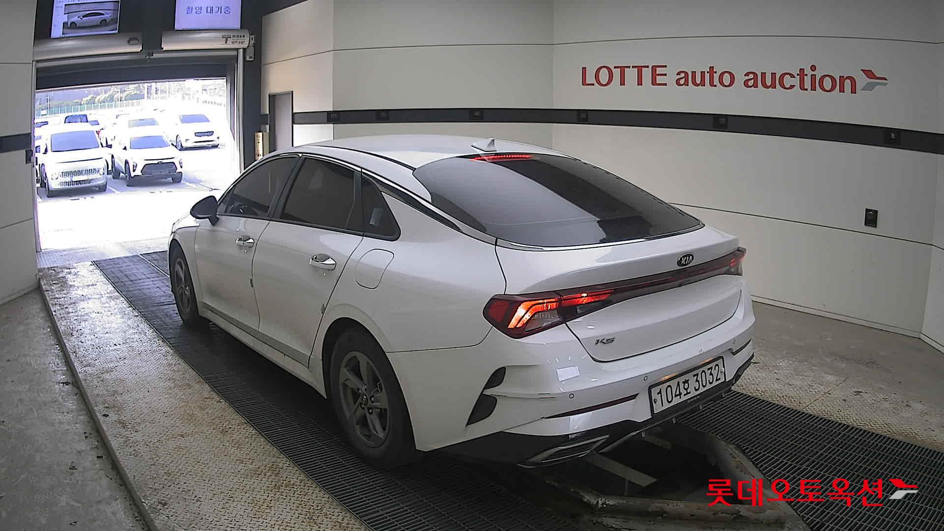 Kia K5 2020 Snow White Pearl (optional) из Кореи, фото 6