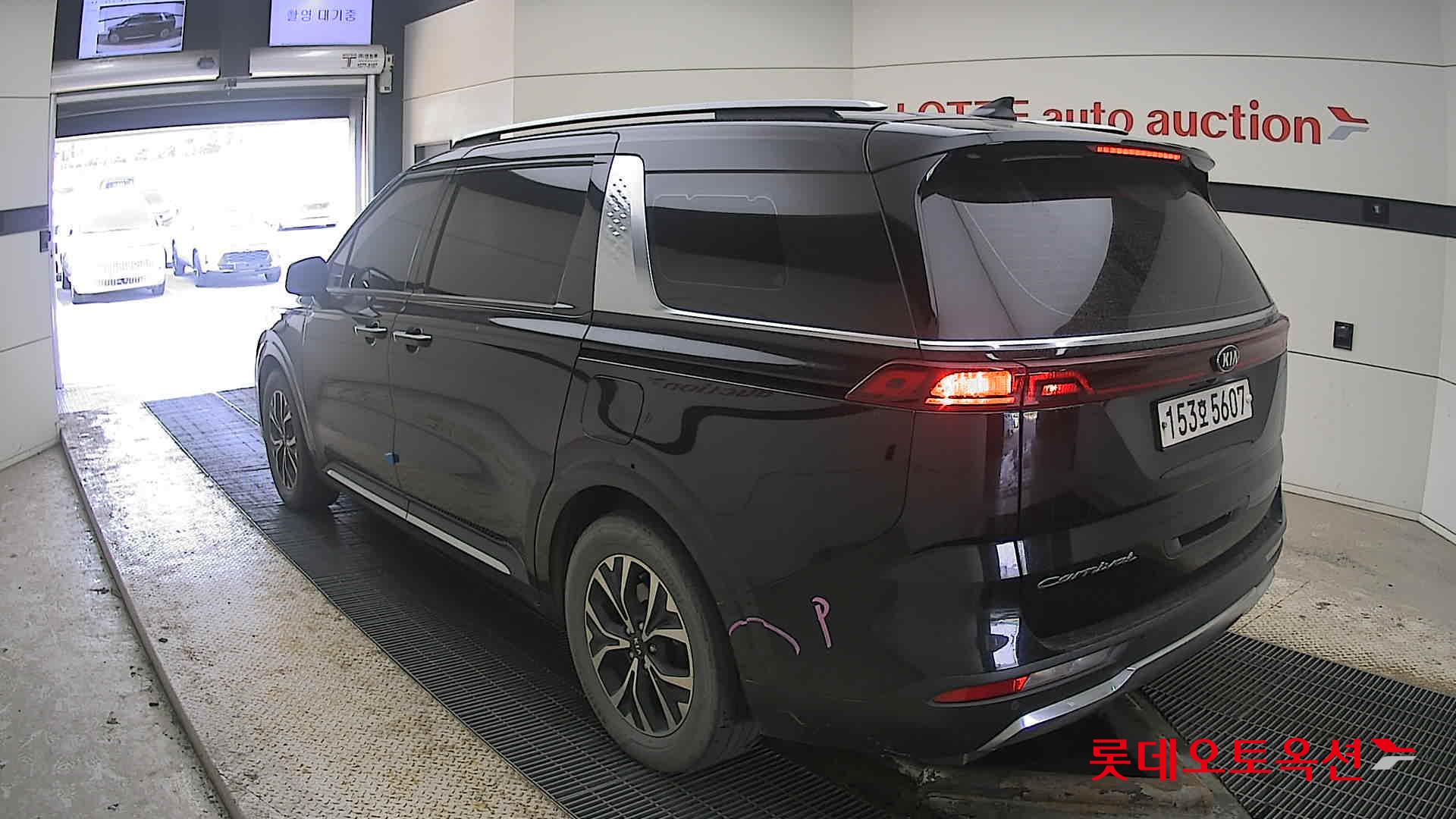 Kia Carnival 2021 Aurora Black Pearl из Кореи, фото 6
