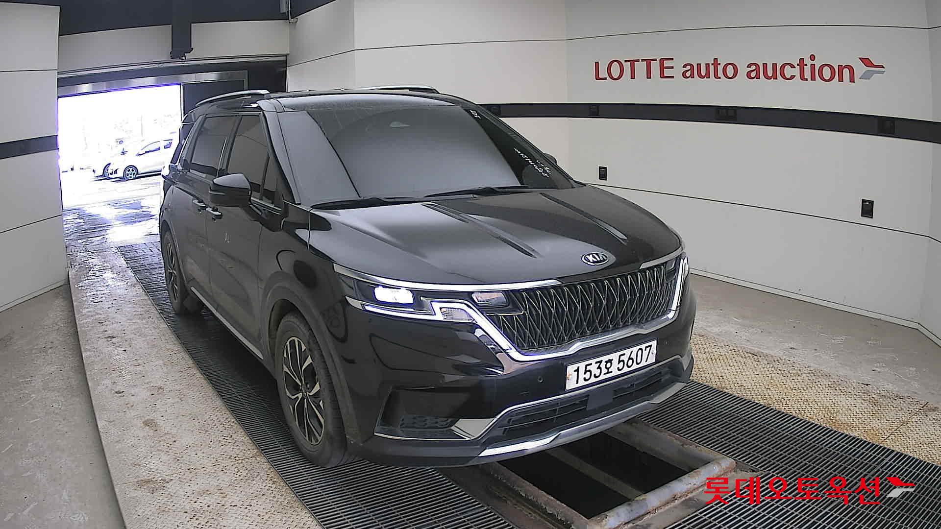 Kia Carnival id 3803791 из Кореи 15