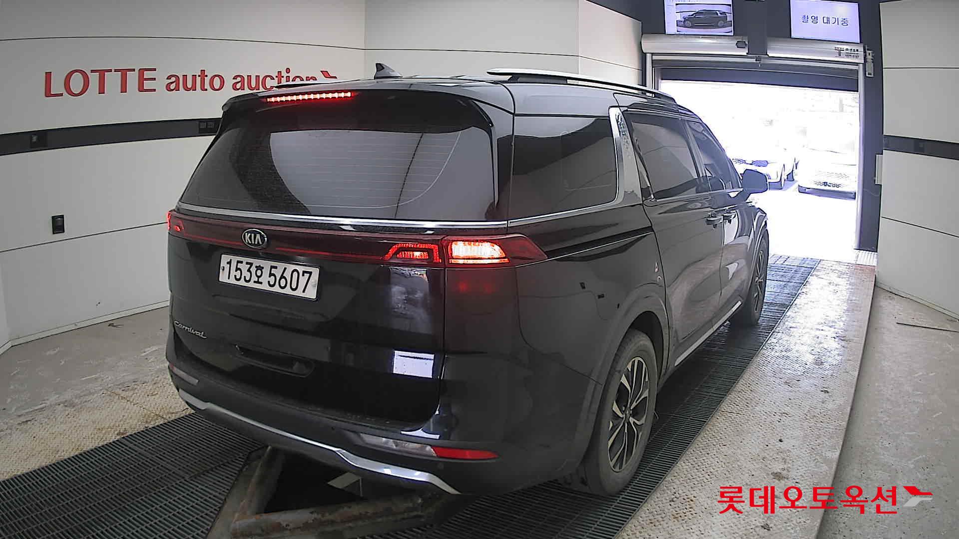 Kia Carnival id 3803791 из Кореи 20