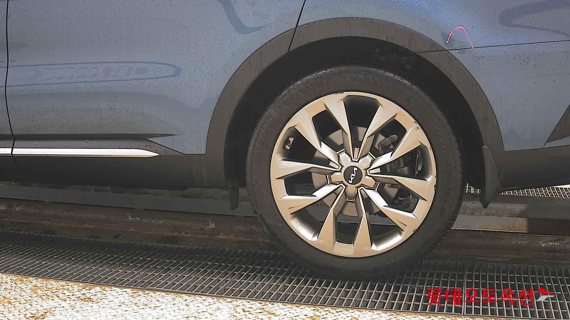 Kia Sorento id 3809972 из Кореи 22