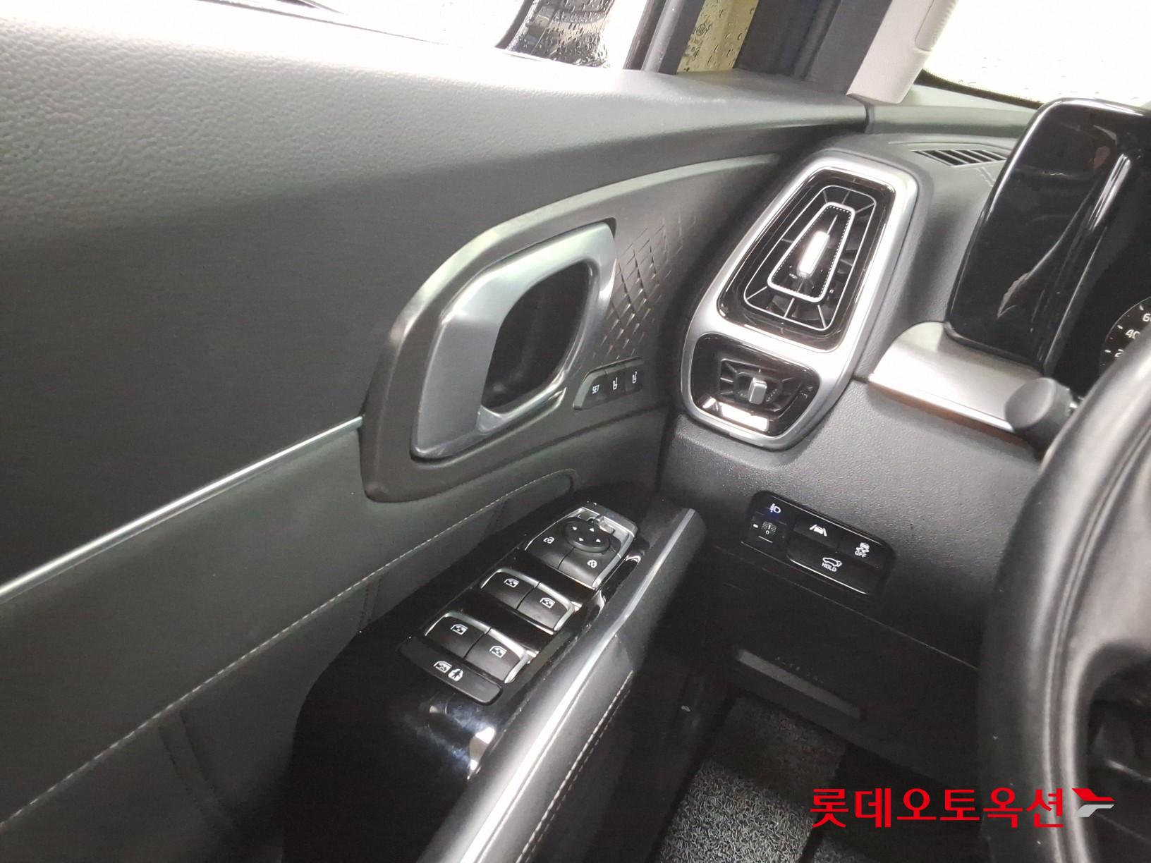 Kia Sorento id 3809972 из Кореи 28