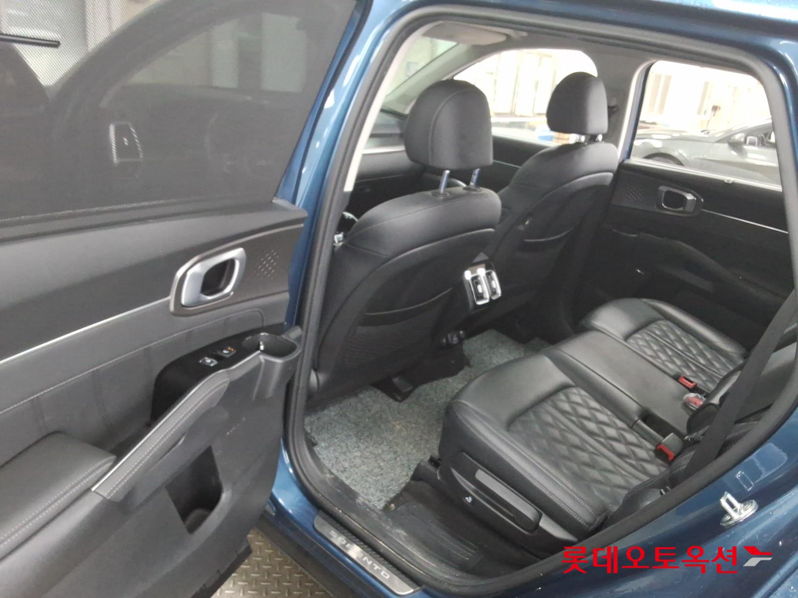 Kia Sorento id 3809972 из Кореи 36