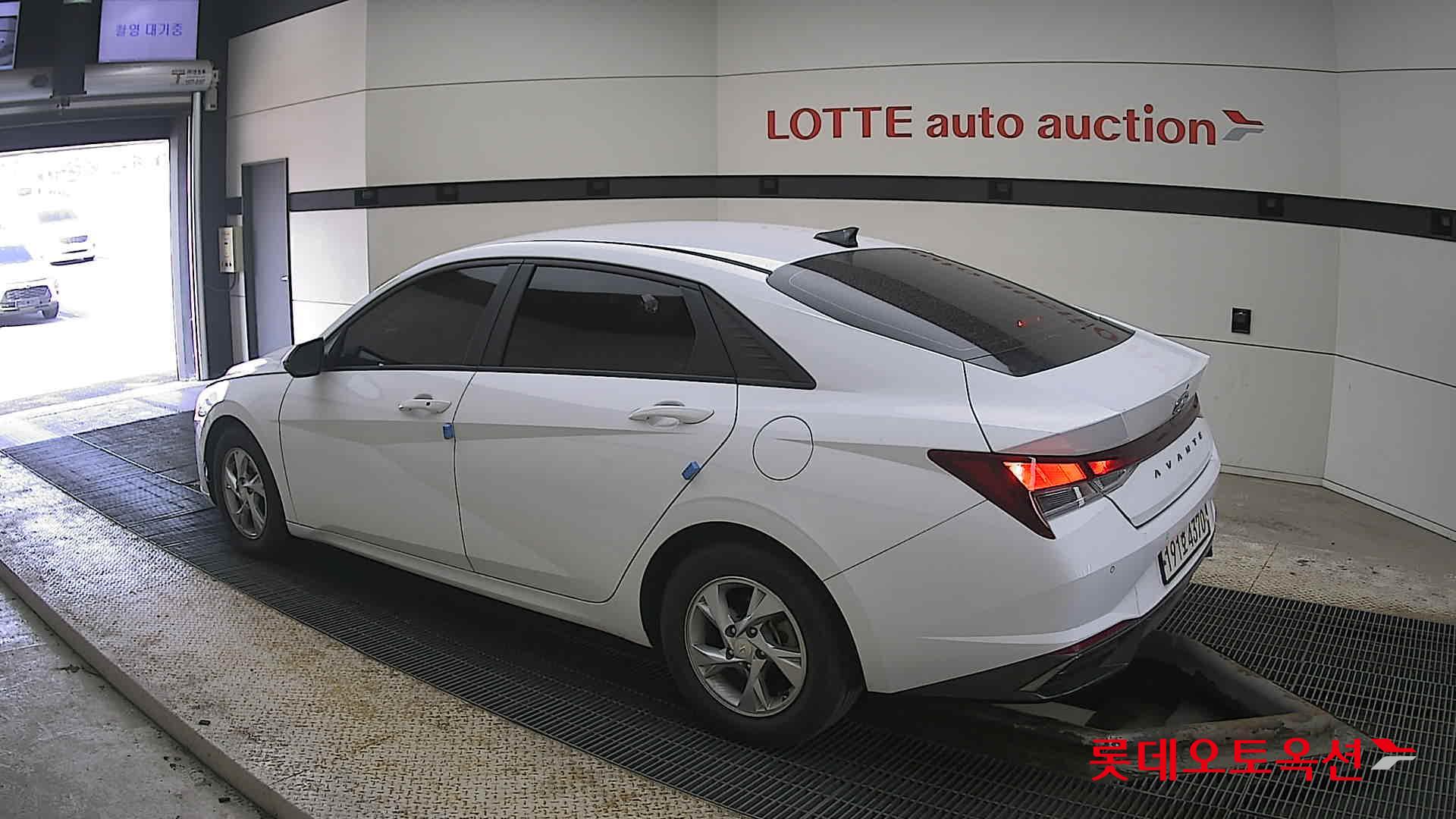 Hyundai Avante id 3803675 из Кореи 10