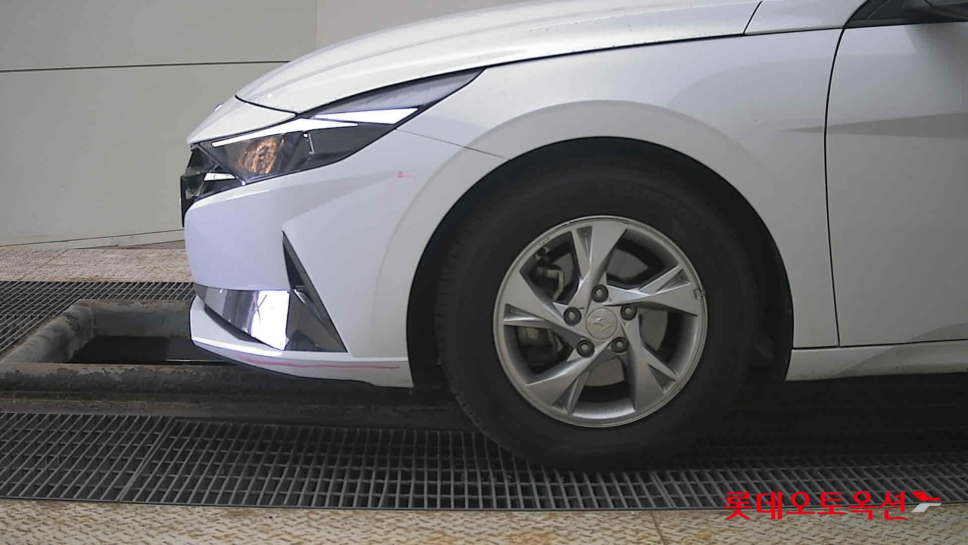 Hyundai Avante id 3803675 из Кореи 21