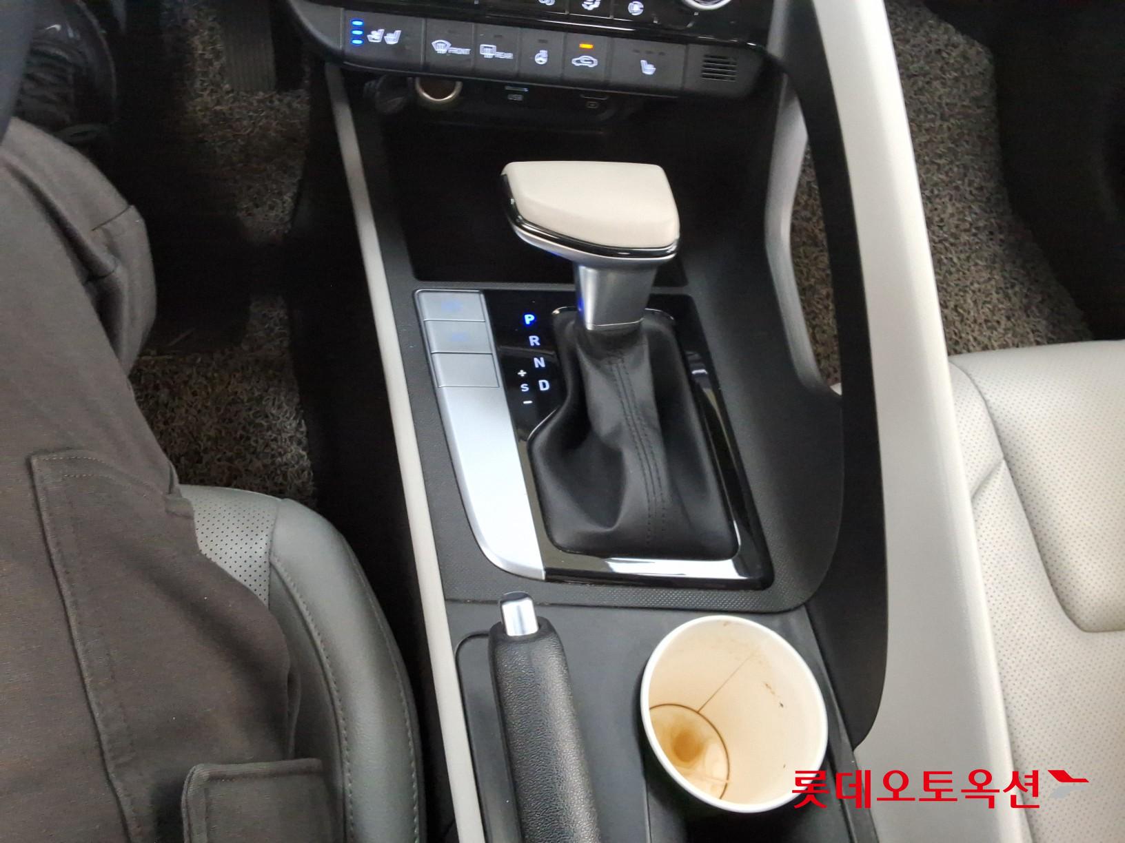 Hyundai Avante id 3803675 из Кореи 33