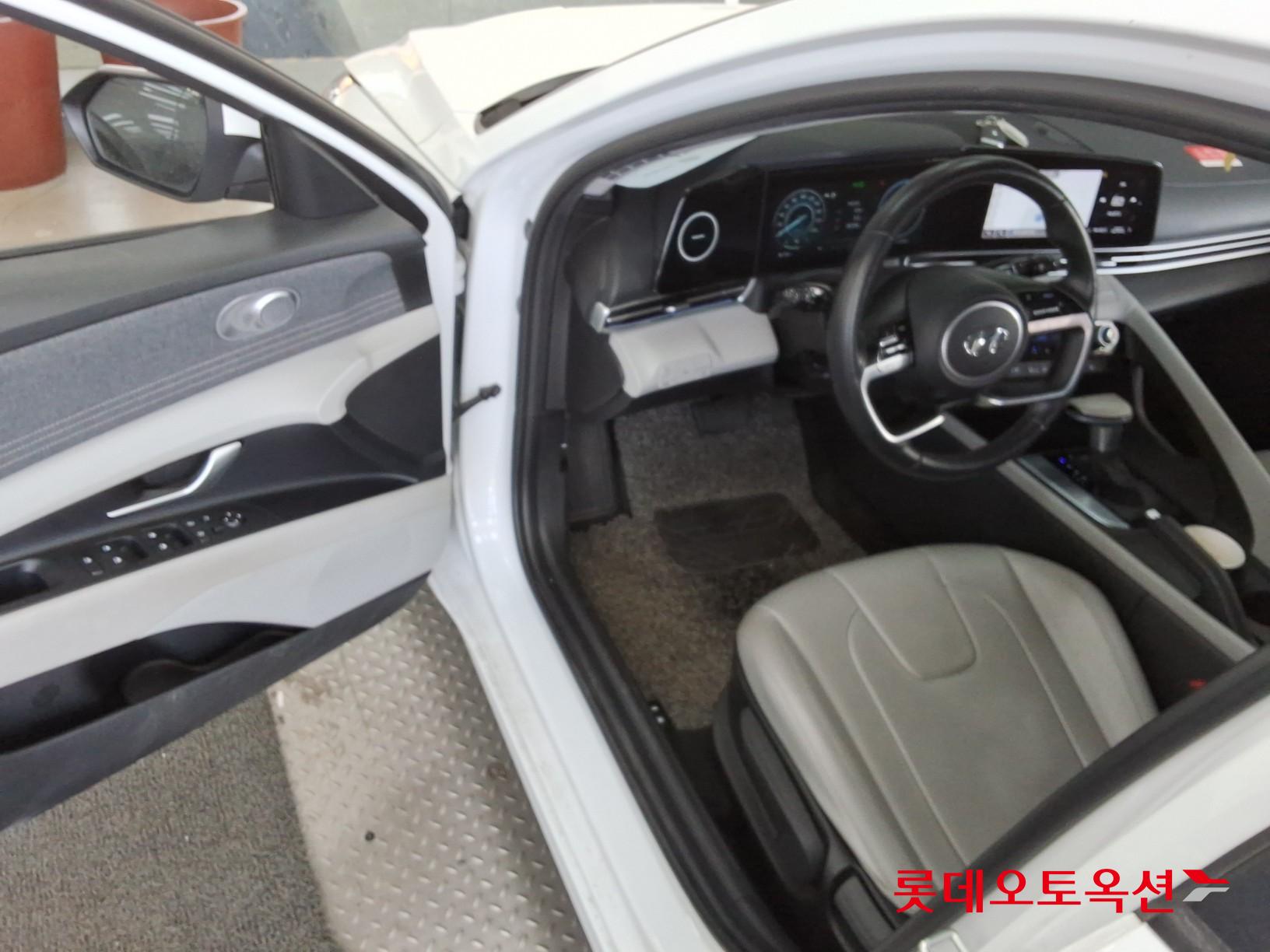 Hyundai Avante id 3803675 из Кореи 36