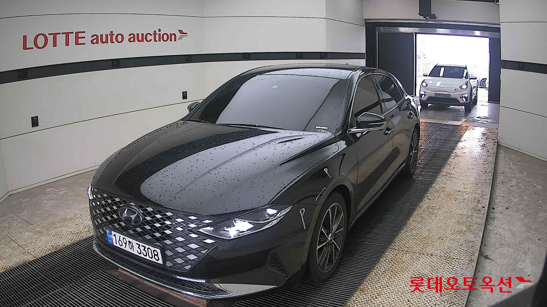 Hyundai Grandeur 2022 Midnight Black Pearl из Кореи