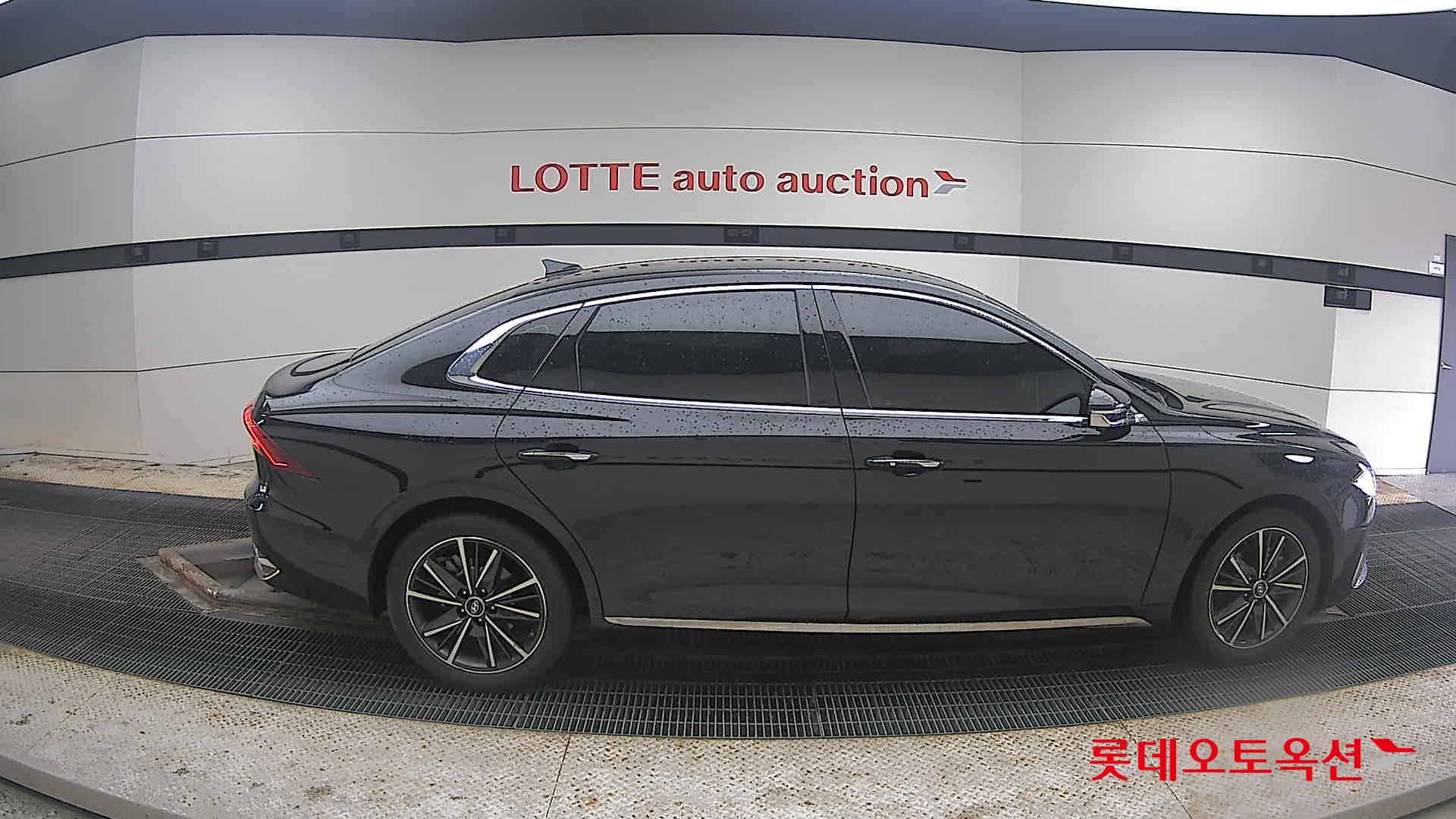 Hyundai Grandeur 2022 Midnight Black Pearl из Кореи, фото 3