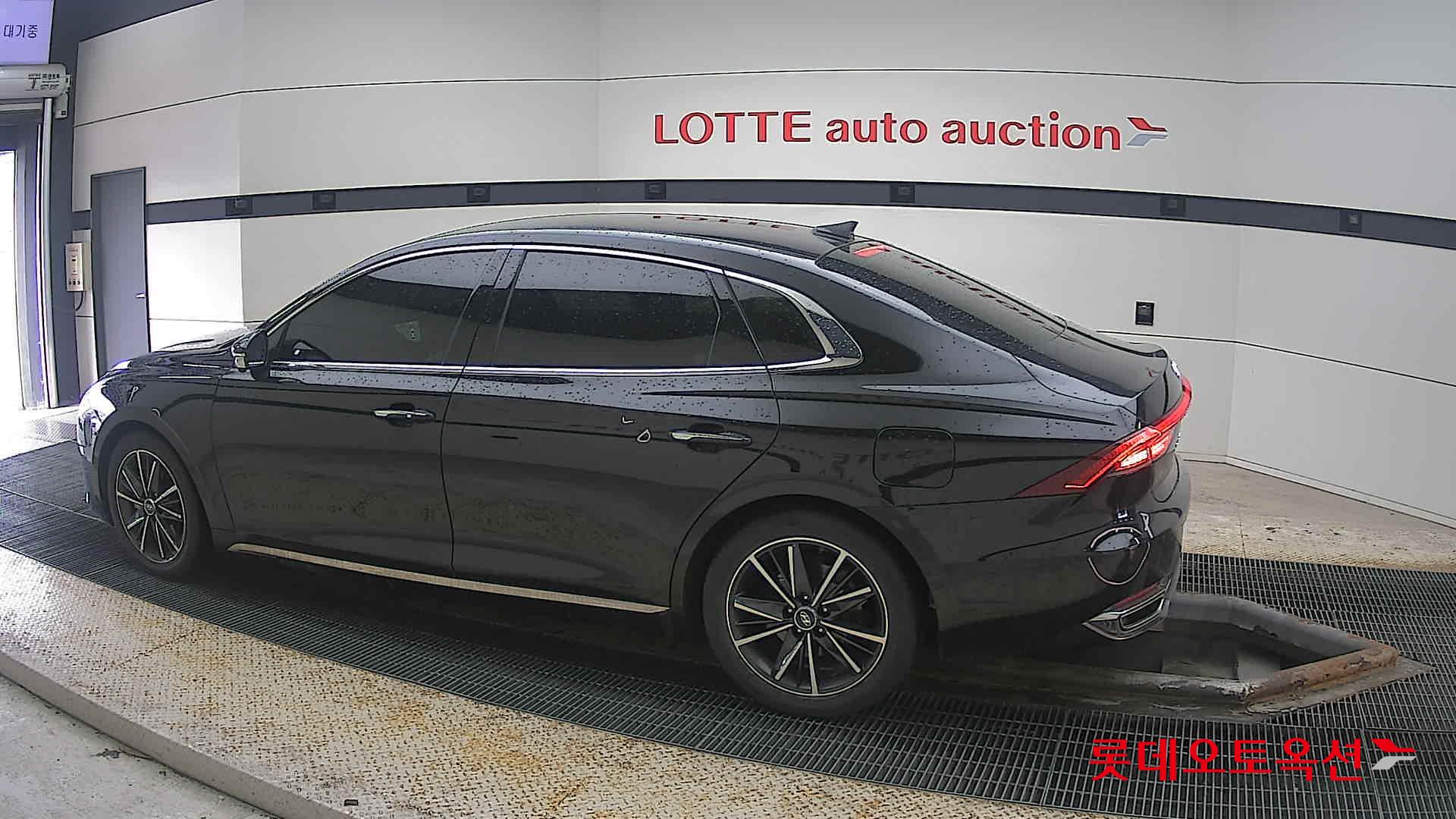 Hyundai Grandeur id 3809834 из Кореи 11