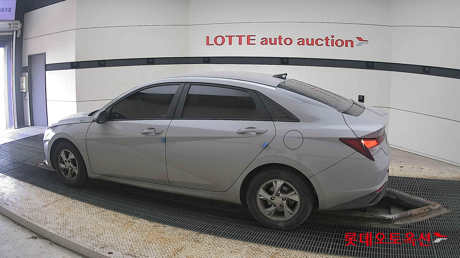 Hyundai Avante id 3803708 из Кореи 11