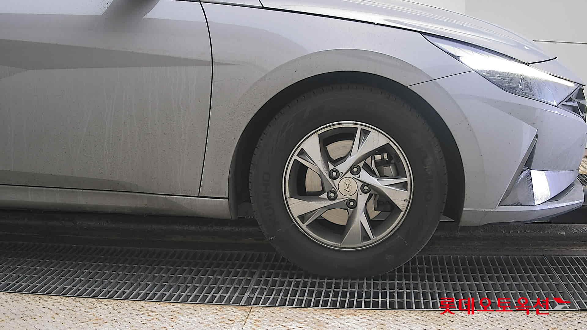 Hyundai Avante id 3803708 из Кореи 23