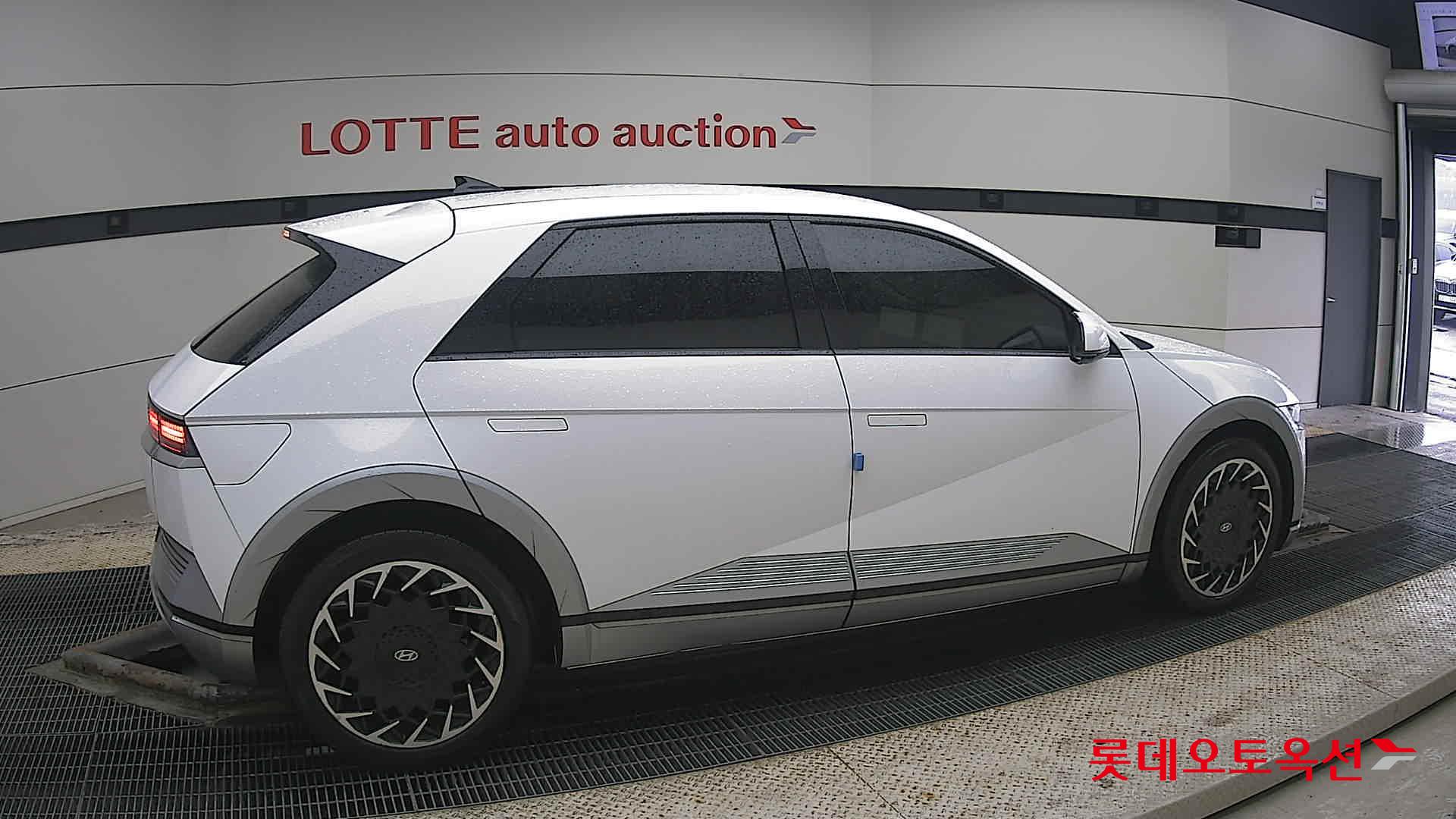 Hyundai IONIQ 5 id 3809846 из Кореи 18