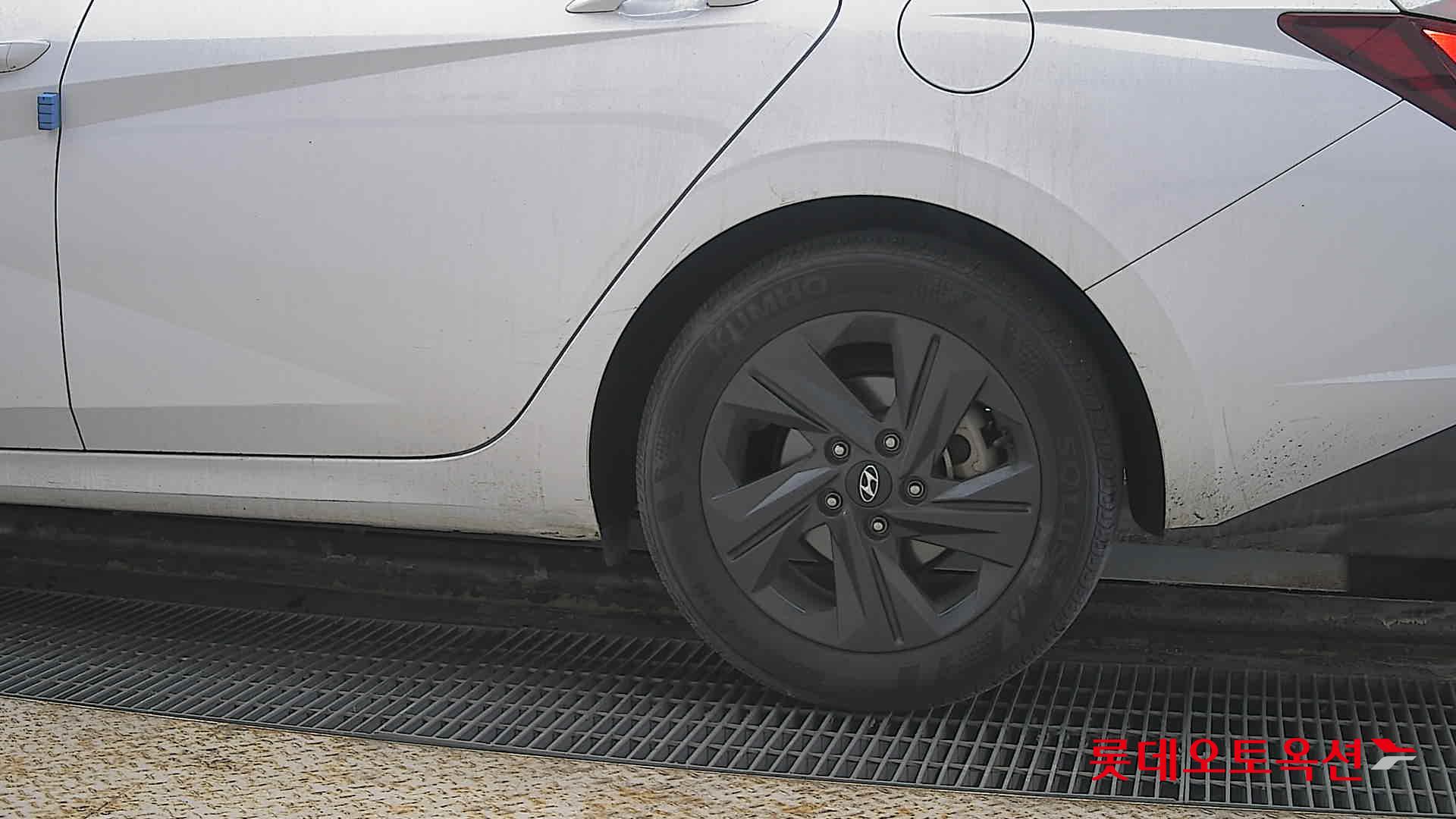 Hyundai Avante id 3803687 из Кореи 22