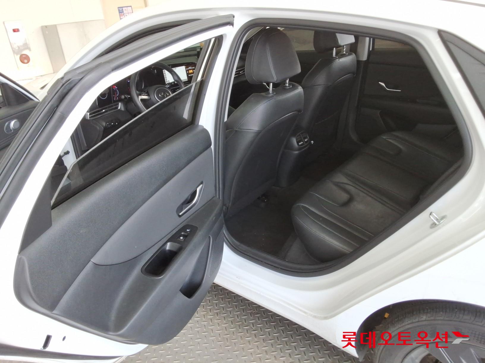 Hyundai Avante id 3803687 из Кореи 36