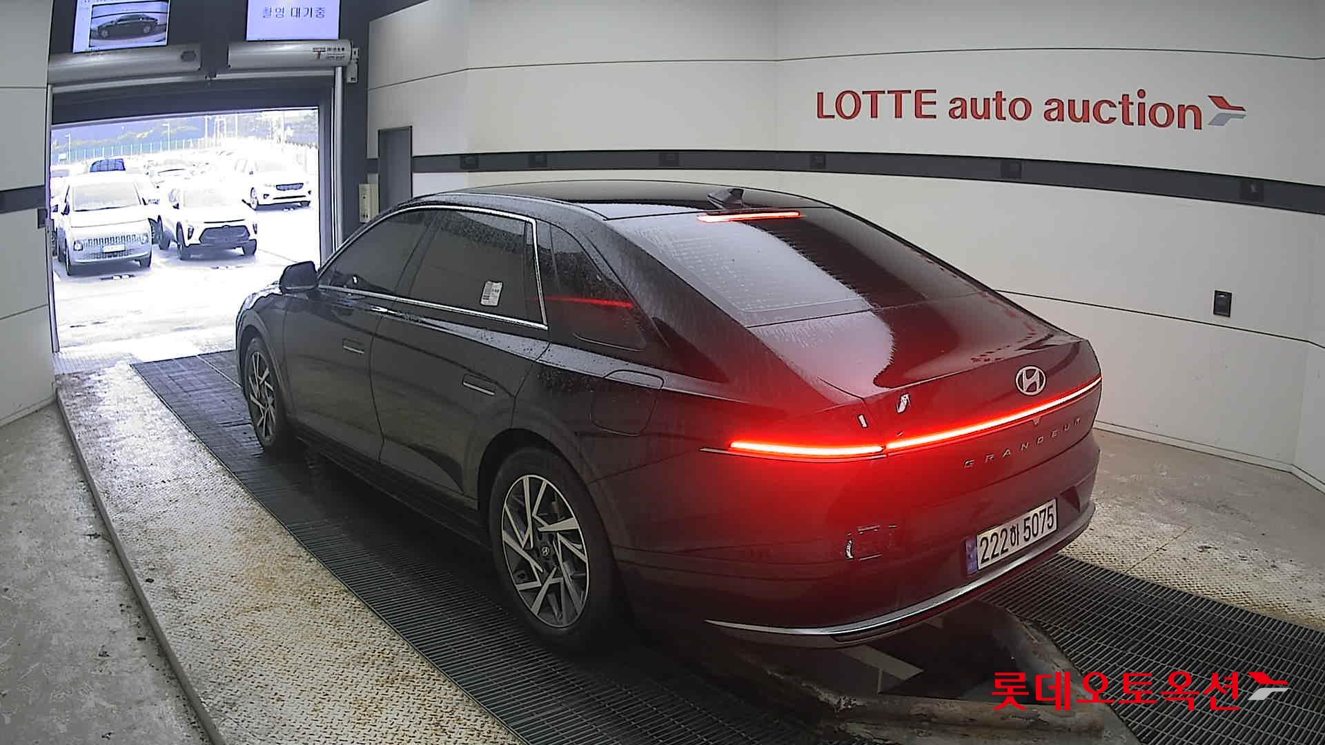 Hyundai Grandeur Hybrid 2024 Abyss Black Pearl из Кореи, фото 6