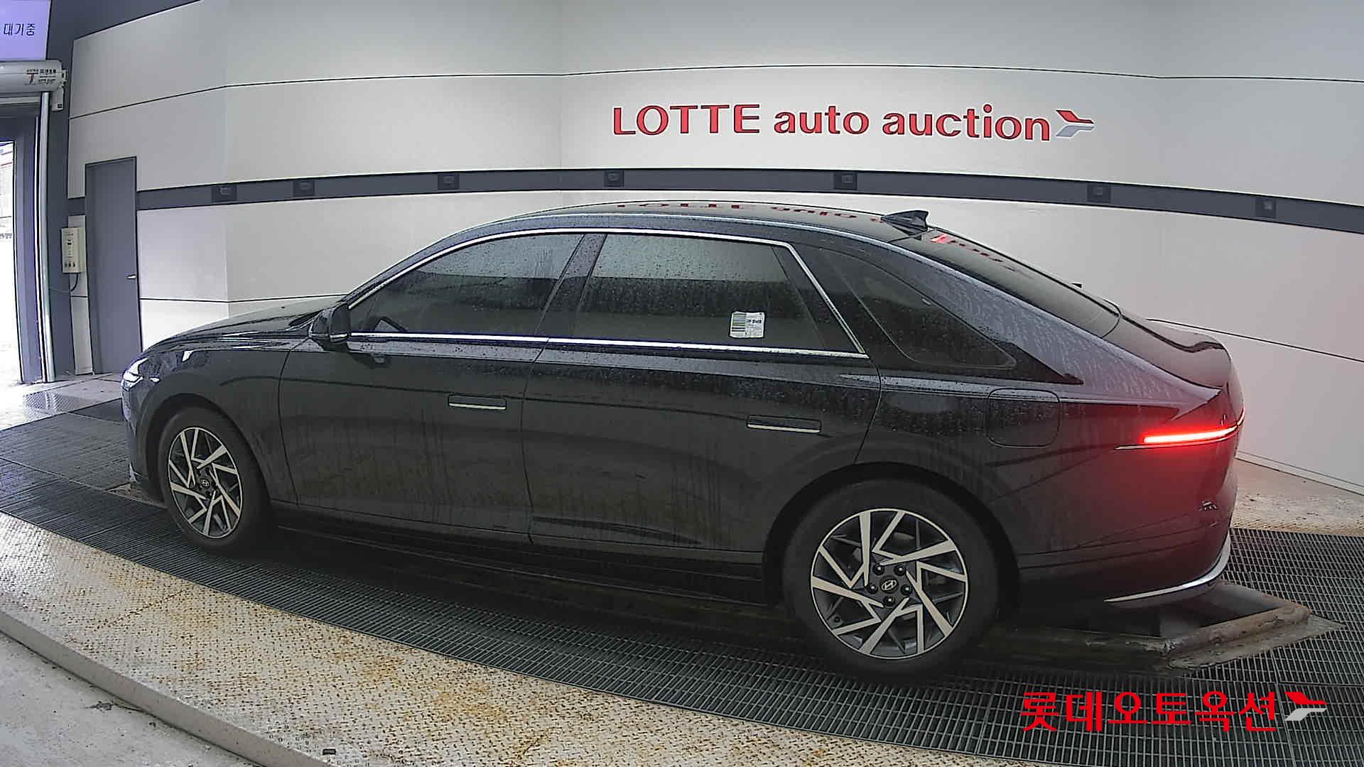 Hyundai Grandeur Hybrid id 3809842 из Кореи 11