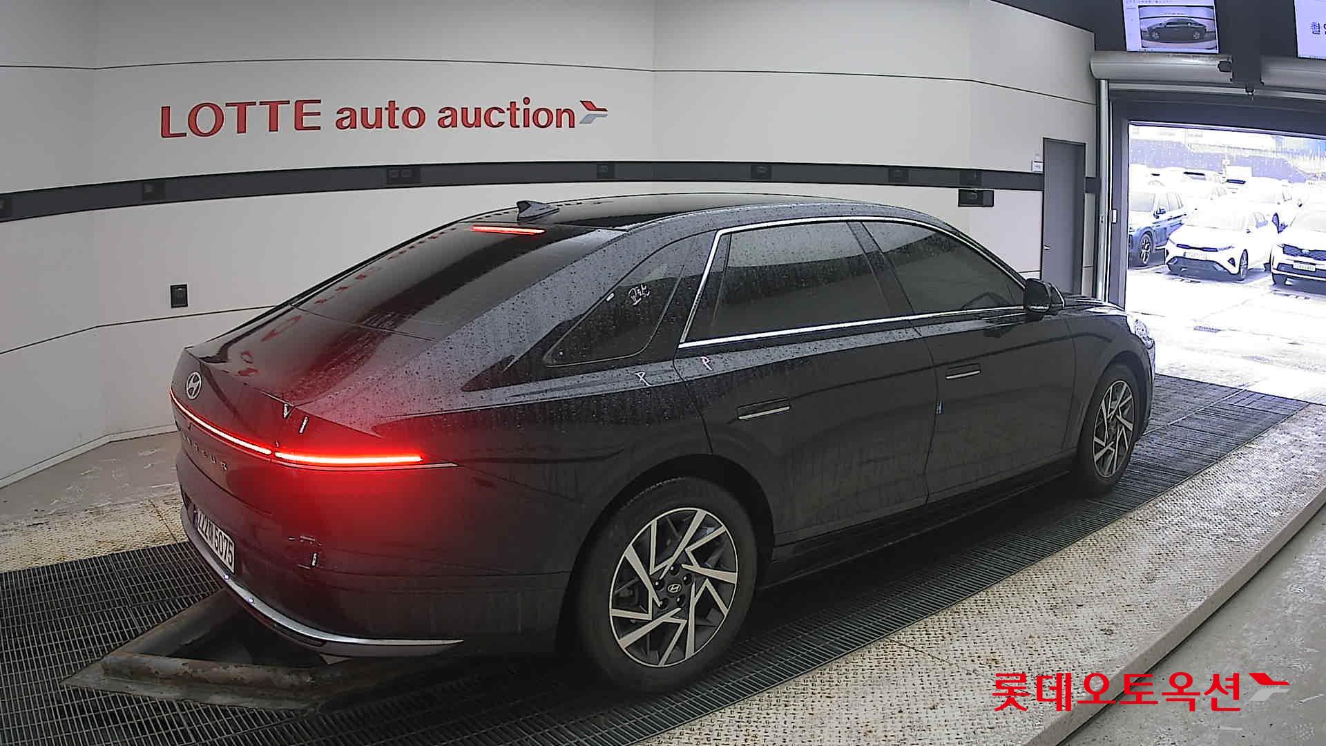 Hyundai Grandeur Hybrid id 3809842 из Кореи 19