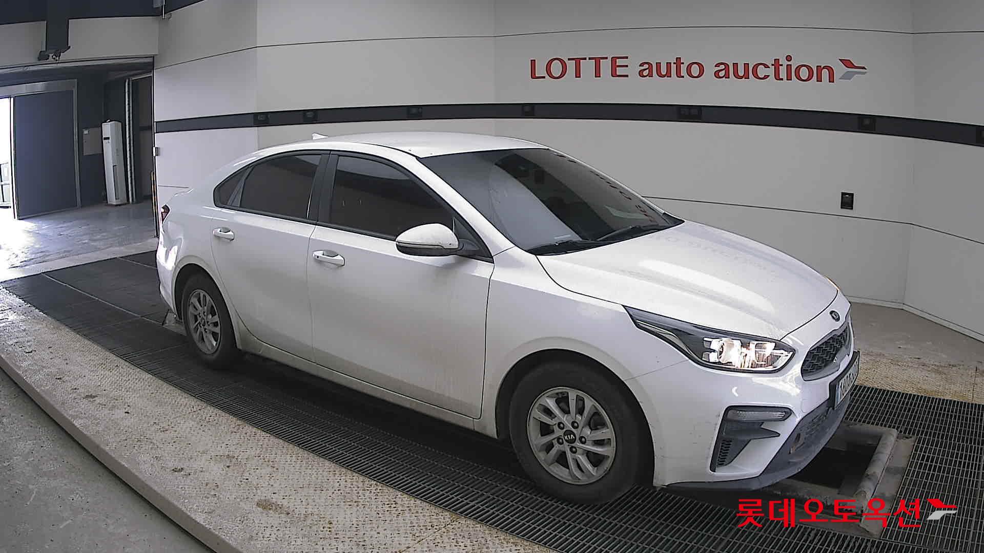 Kia K3 id 3803818 из Кореи 16