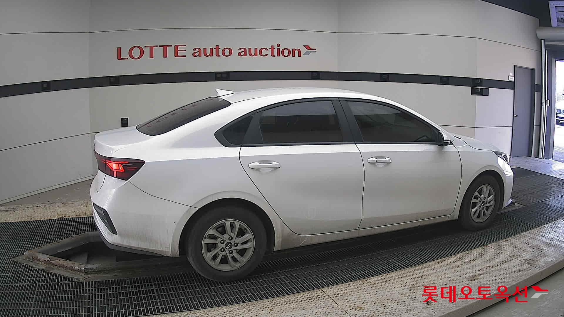 Kia K3 id 3803818 из Кореи 18