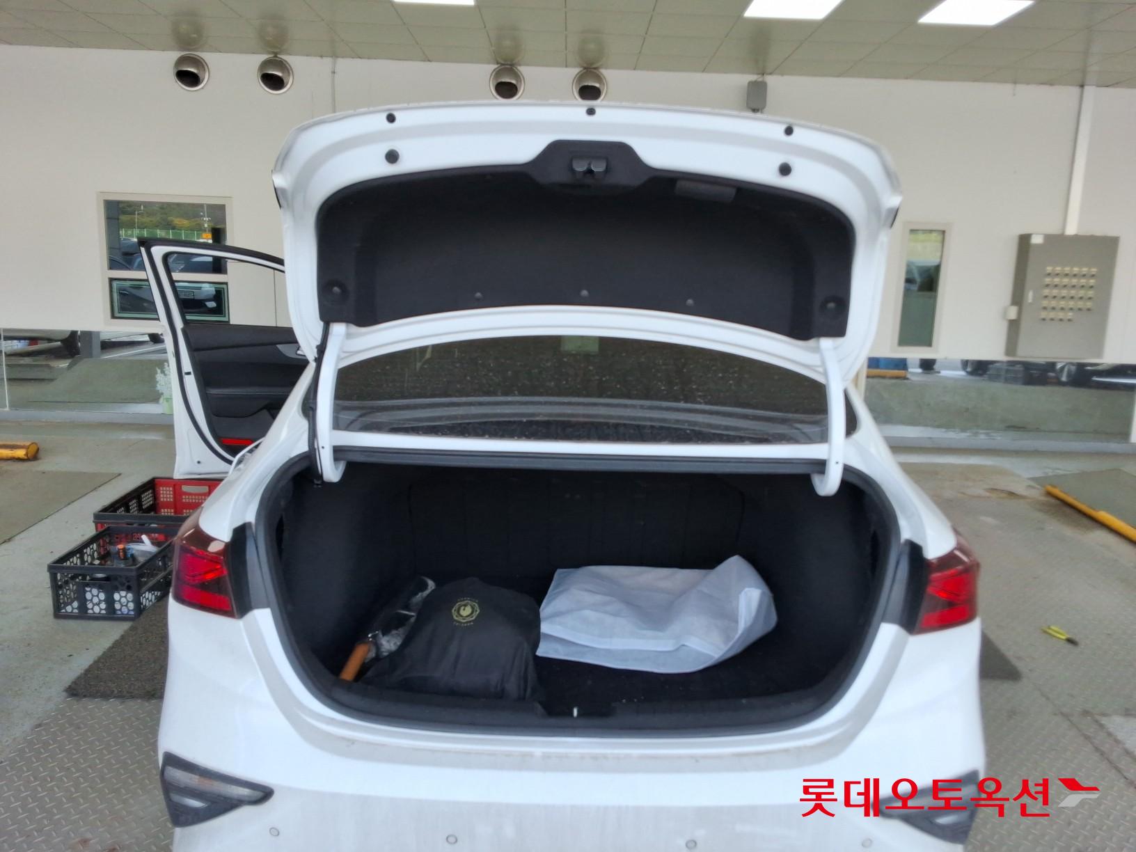 Kia K3 id 3803818 из Кореи 37