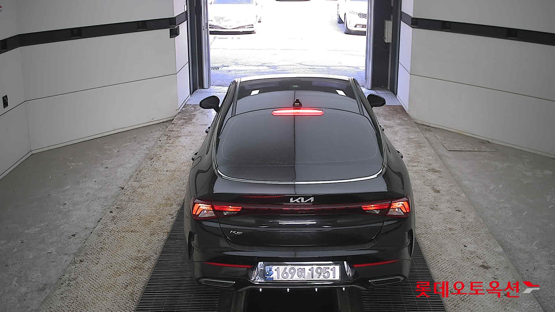 Kia K5 2022 Aurora Black Pearl из Кореи, фото 5