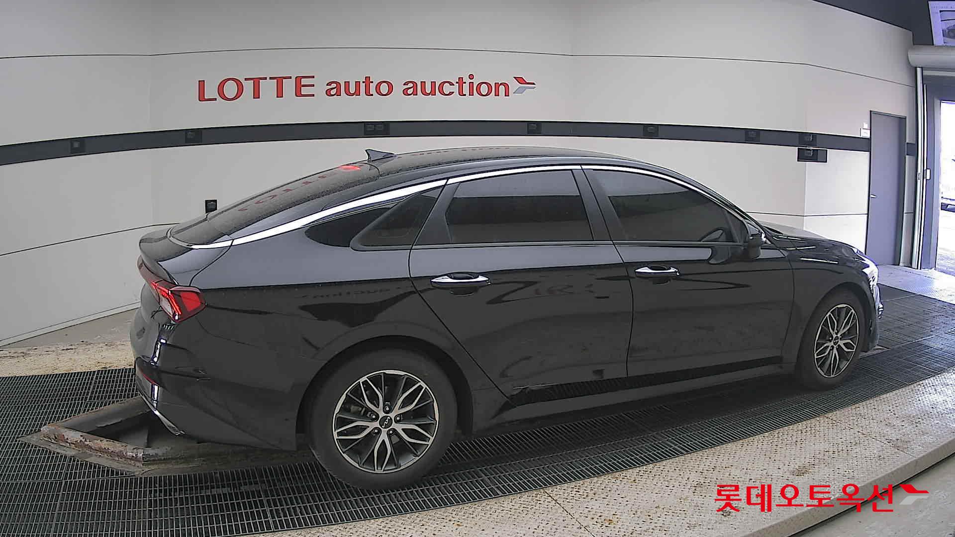 Kia K5 id 3803832 из Кореи 18