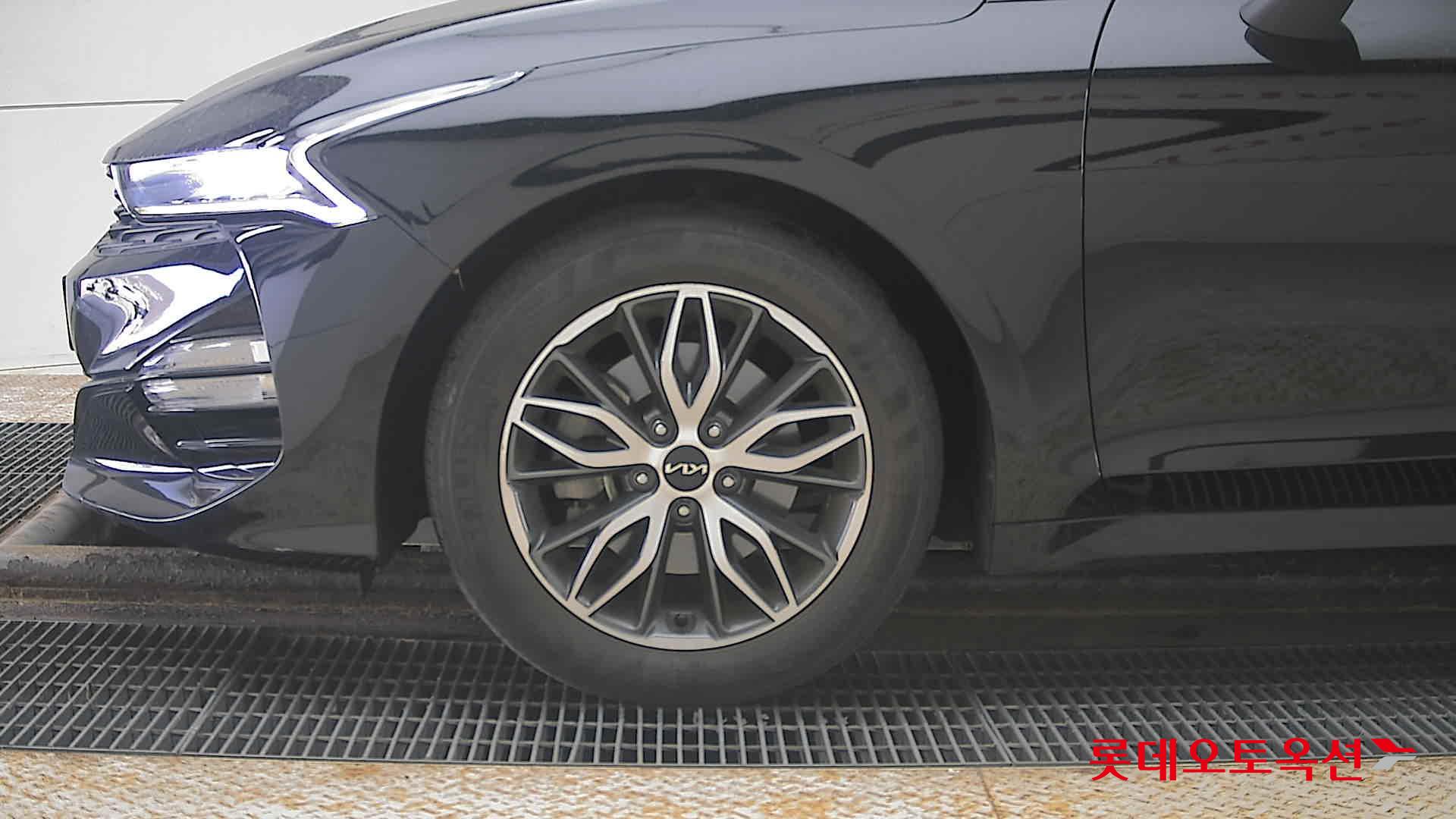 Kia K5 id 3803832 из Кореи 21