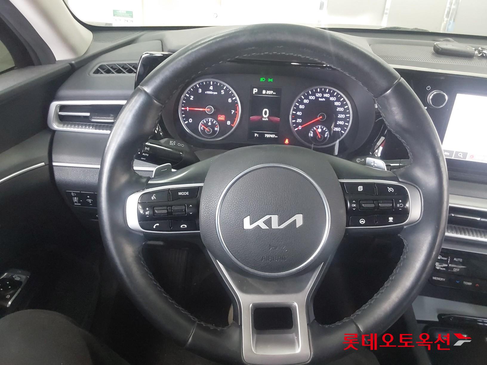 Kia K5 id 3803832 из Кореи 29