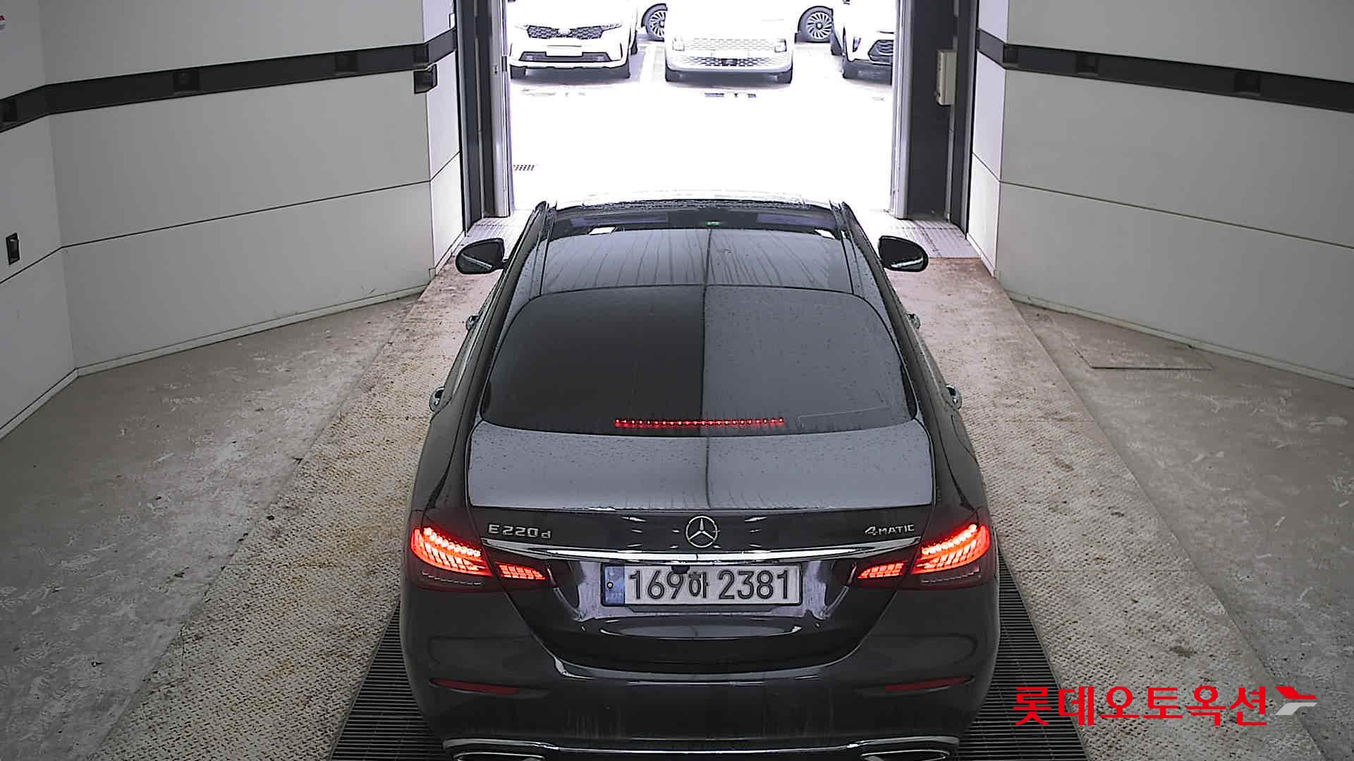 Mercedes-Benz Mercedes-Benz E220 d 4MATIC 2021 831-GRAPHITE GREY METALLIC[BENZ] из Кореи, фото 5