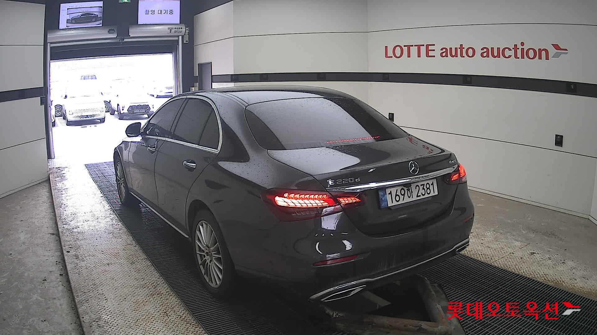 Mercedes-Benz Mercedes-Benz E220 d 4MATIC id 3809828 из Кореи 9