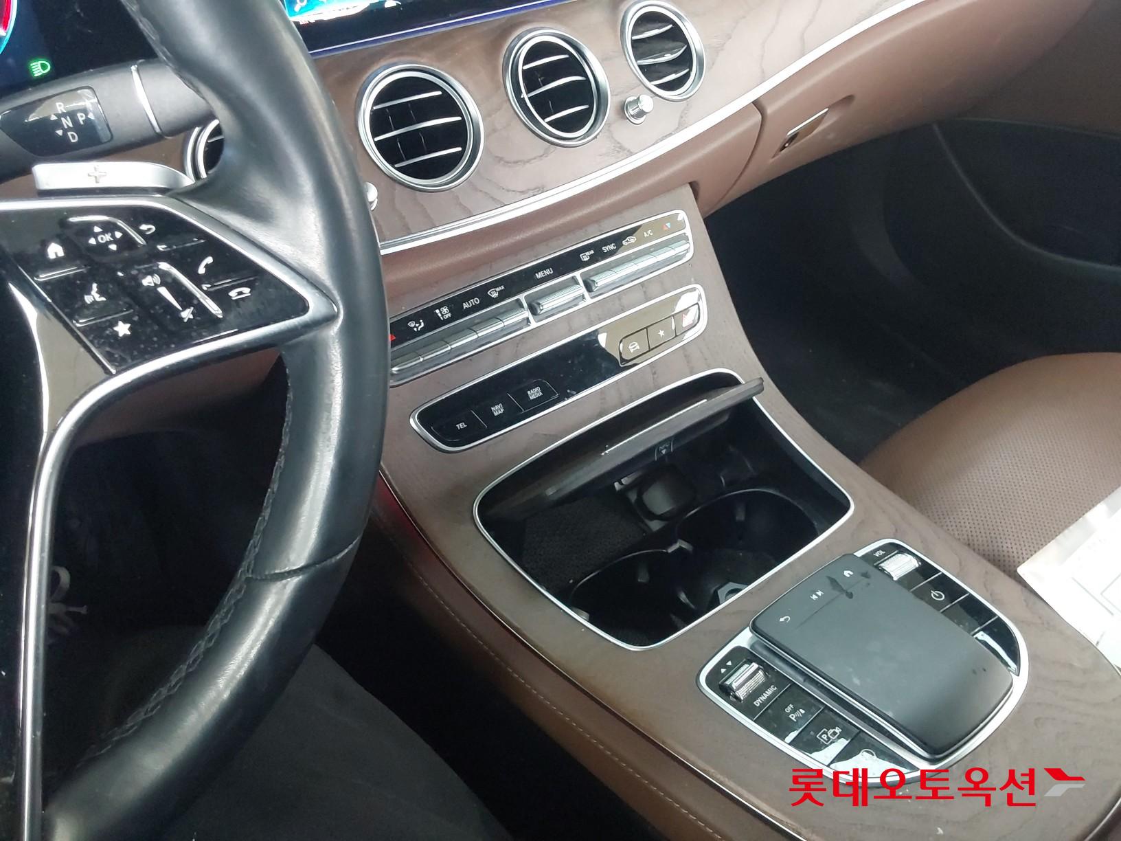 Mercedes-Benz Mercedes-Benz E220 d 4MATIC id 3809828 из Кореи 33