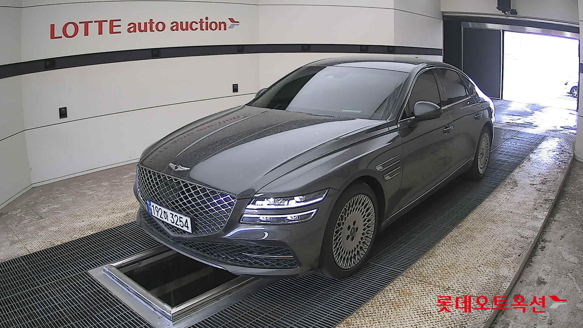 Genesis G80 - 3