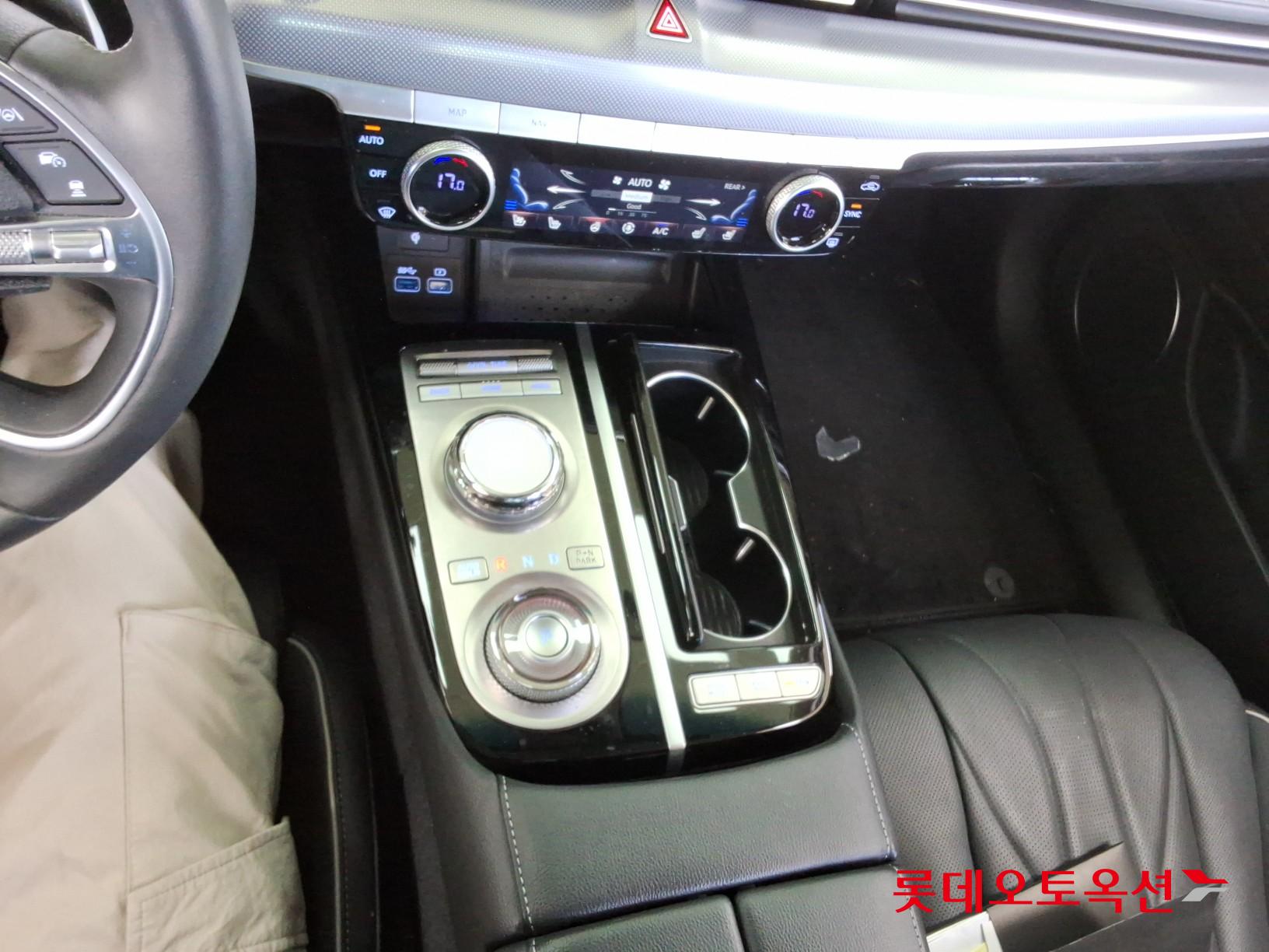 Genesis G80 - 34