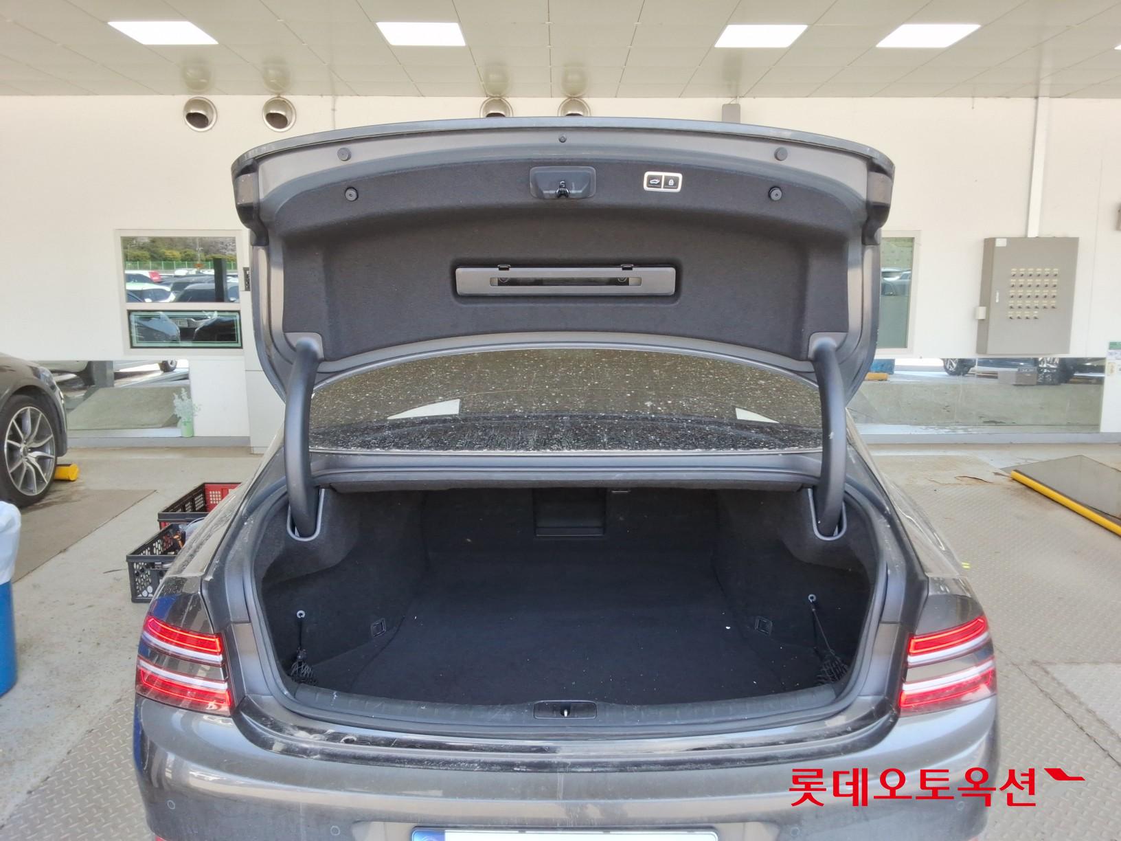 Genesis G80 - 9