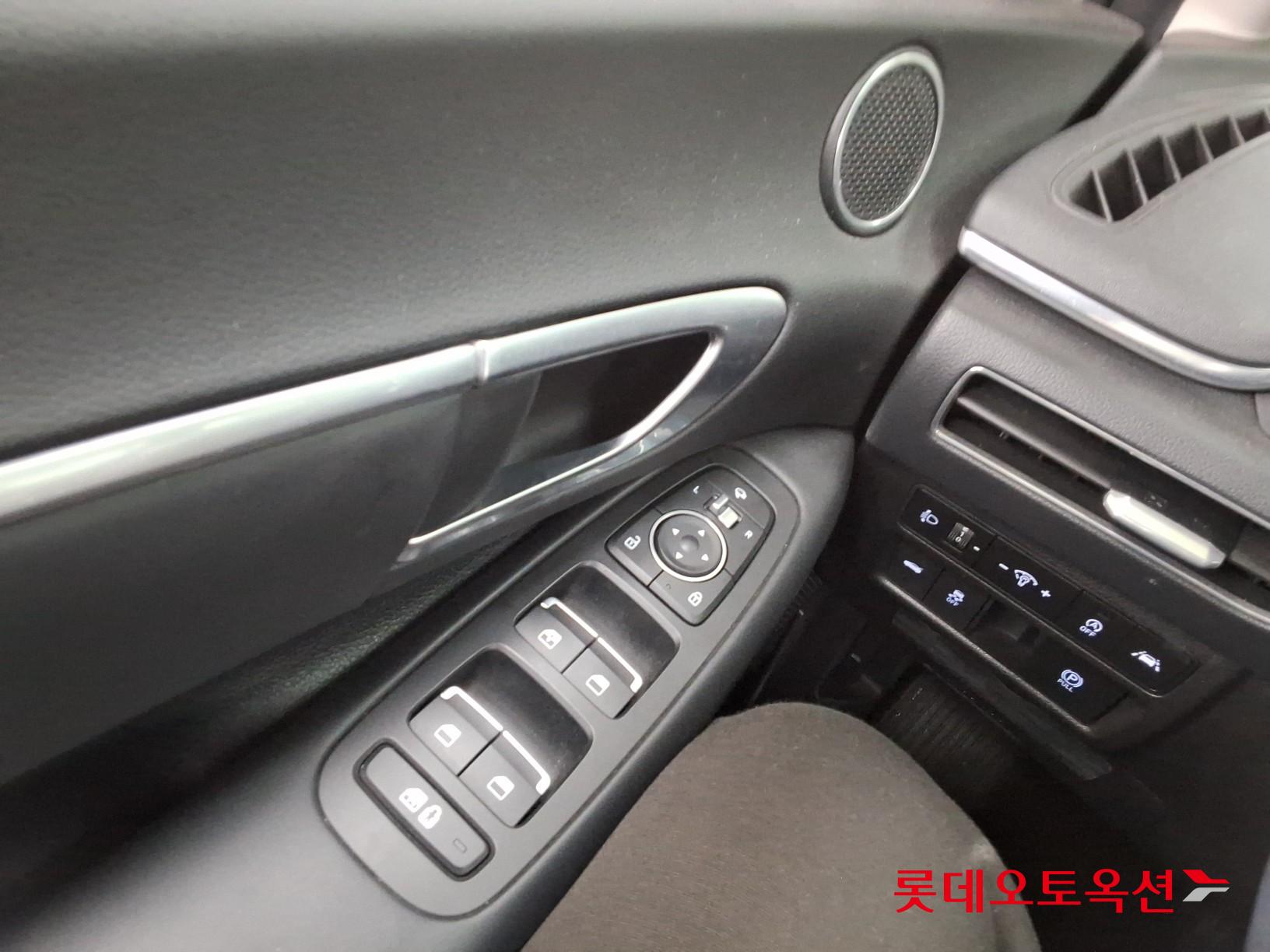 Hyundai Sonata id 3809901 из Кореи 28