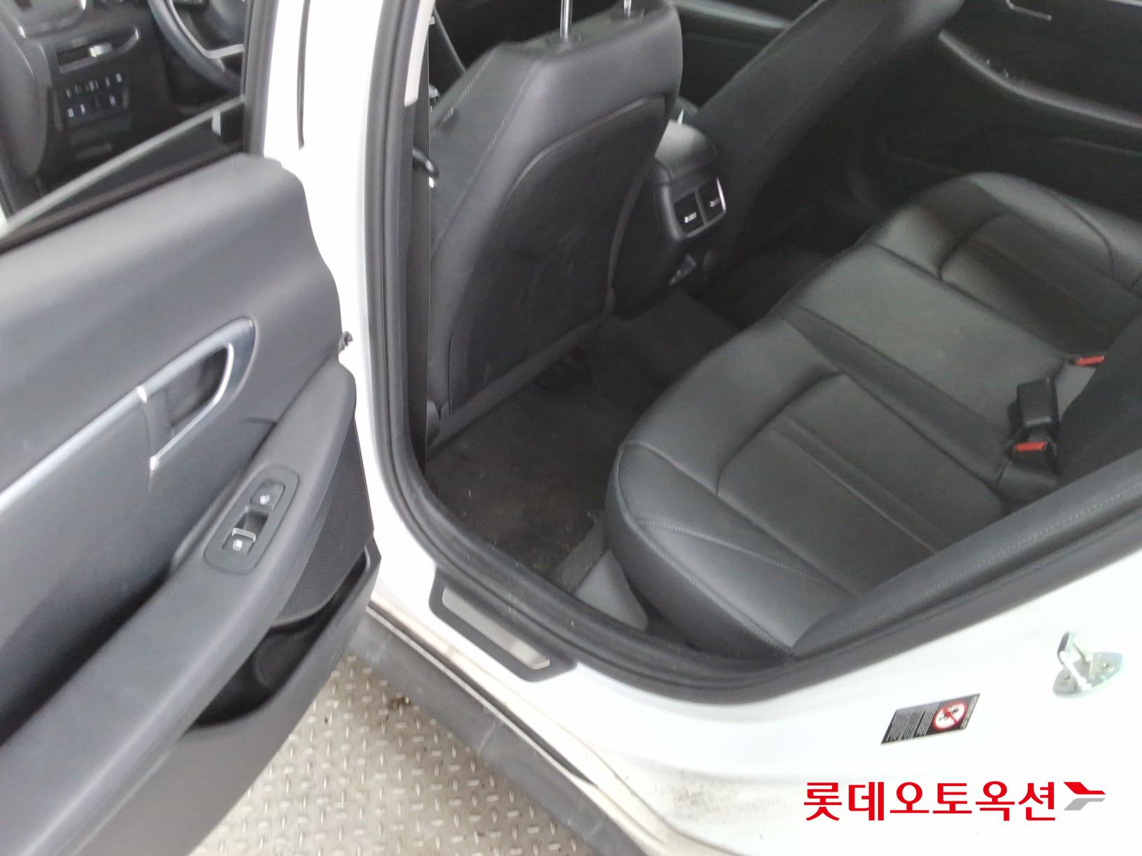 Hyundai Sonata id 3809901 из Кореи 37