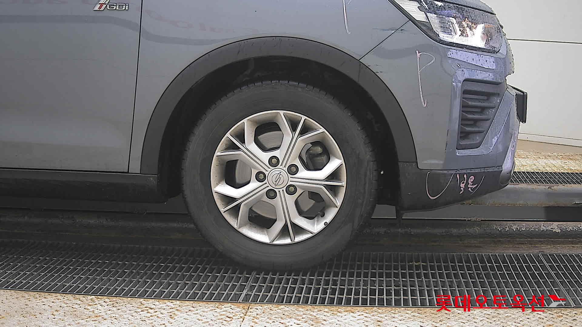 SsangYong Tivoli Air id 3810006 из Кореи 23