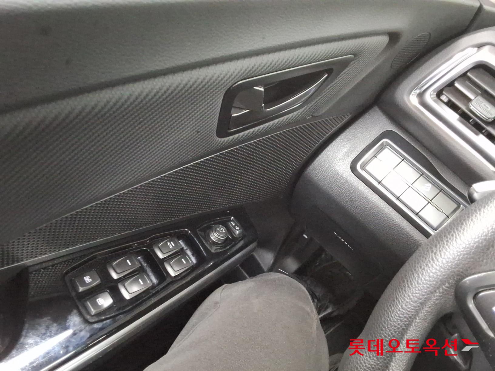 SsangYong Tivoli Air id 3810006 из Кореи 28