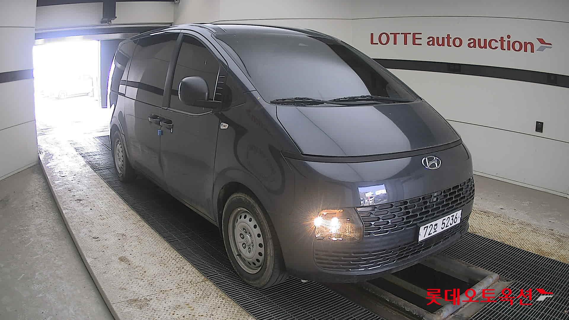 Hyundai Staria 2022 Graphite Grey Metallic из Кореи, фото 2