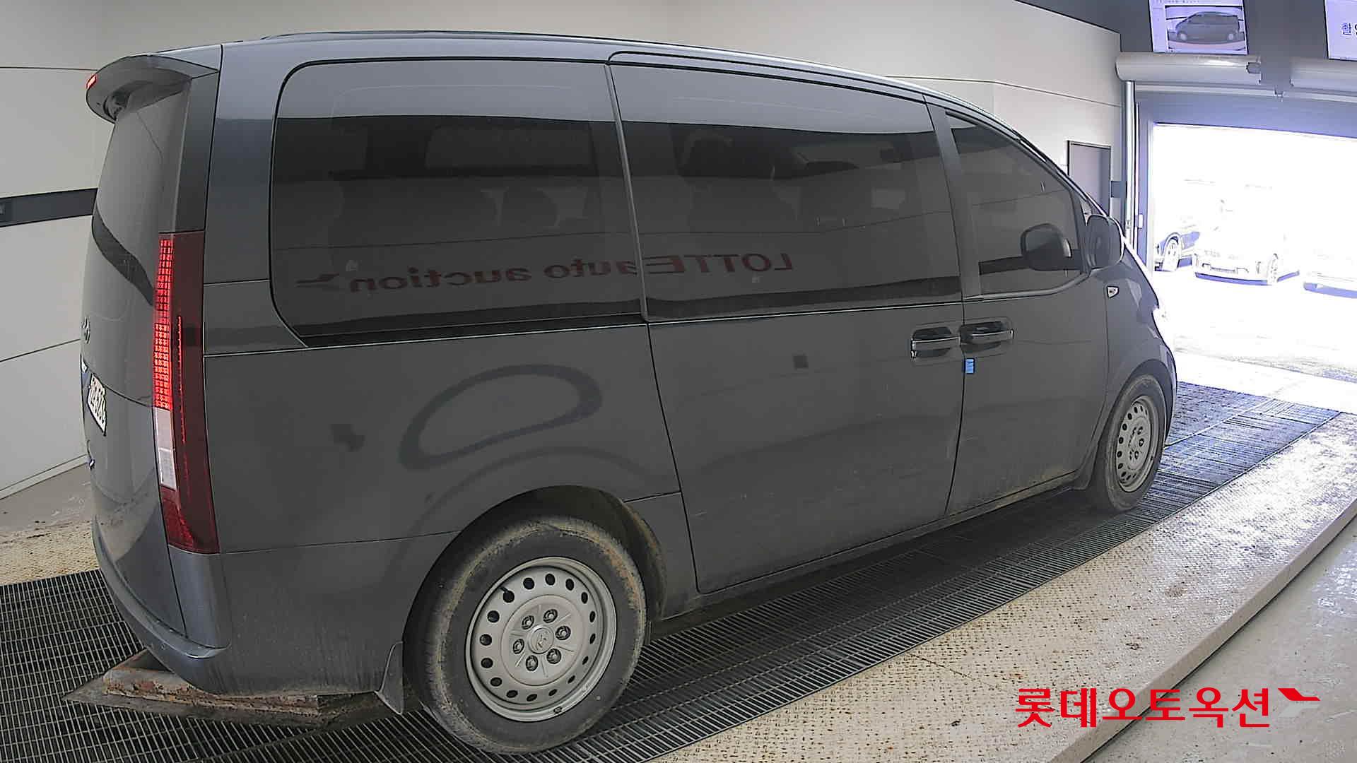 Hyundai Staria id 3803723 из Кореи 19