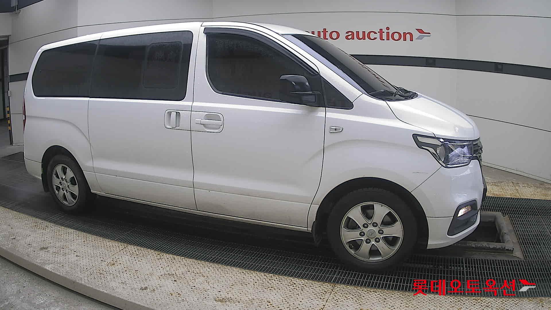 Hyundai Grand Starex id 3809863 из Кореи 17