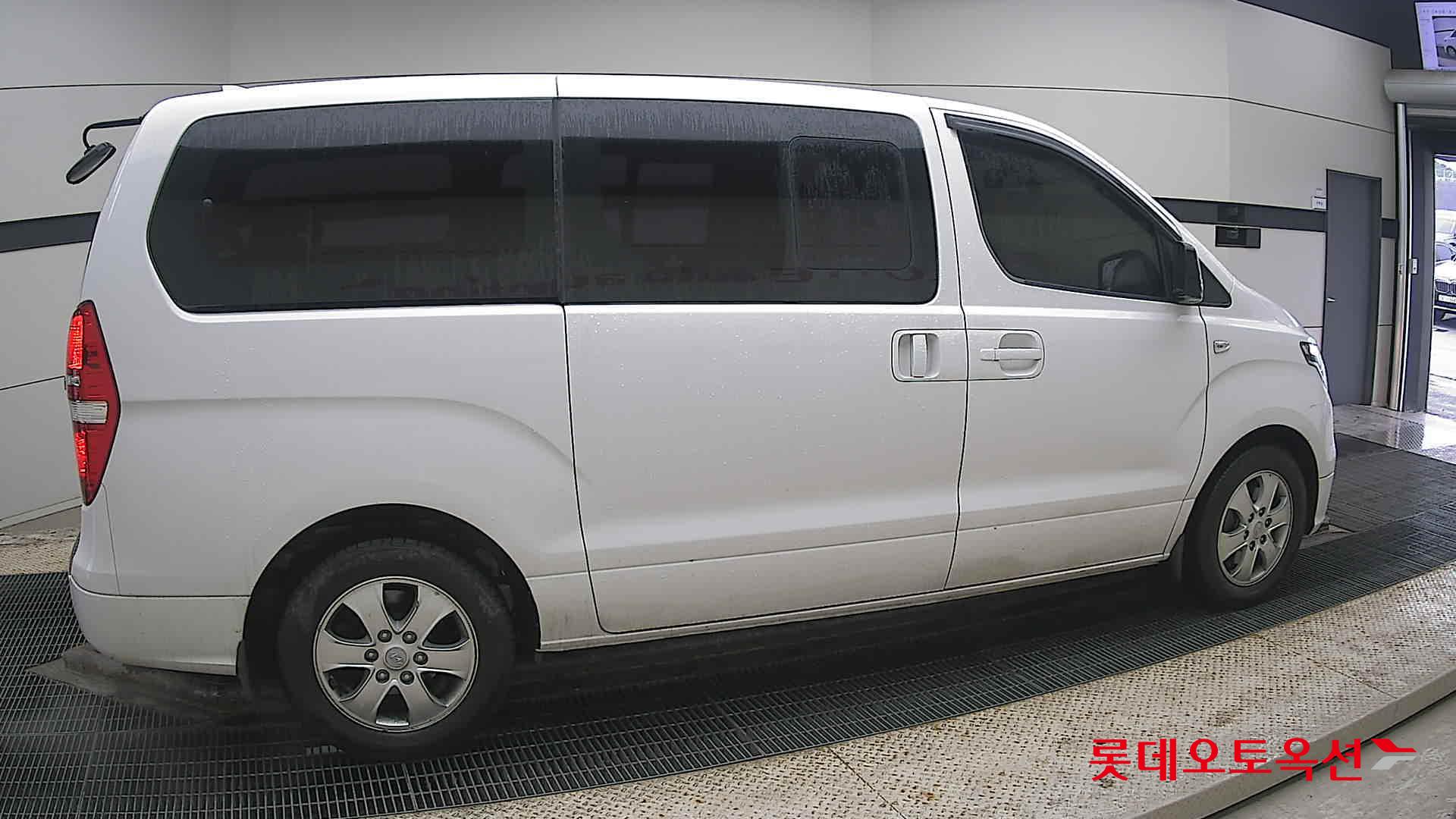 Hyundai Grand Starex id 3809863 из Кореи 18