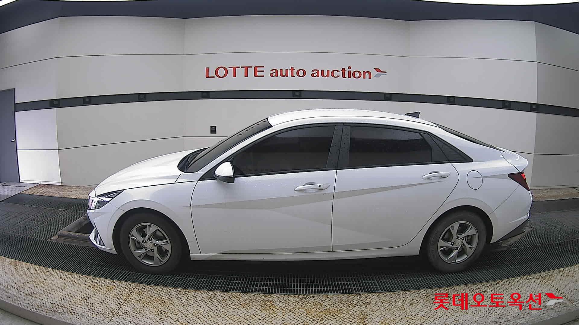 Hyundai Avante id 3809887 из Кореи 7