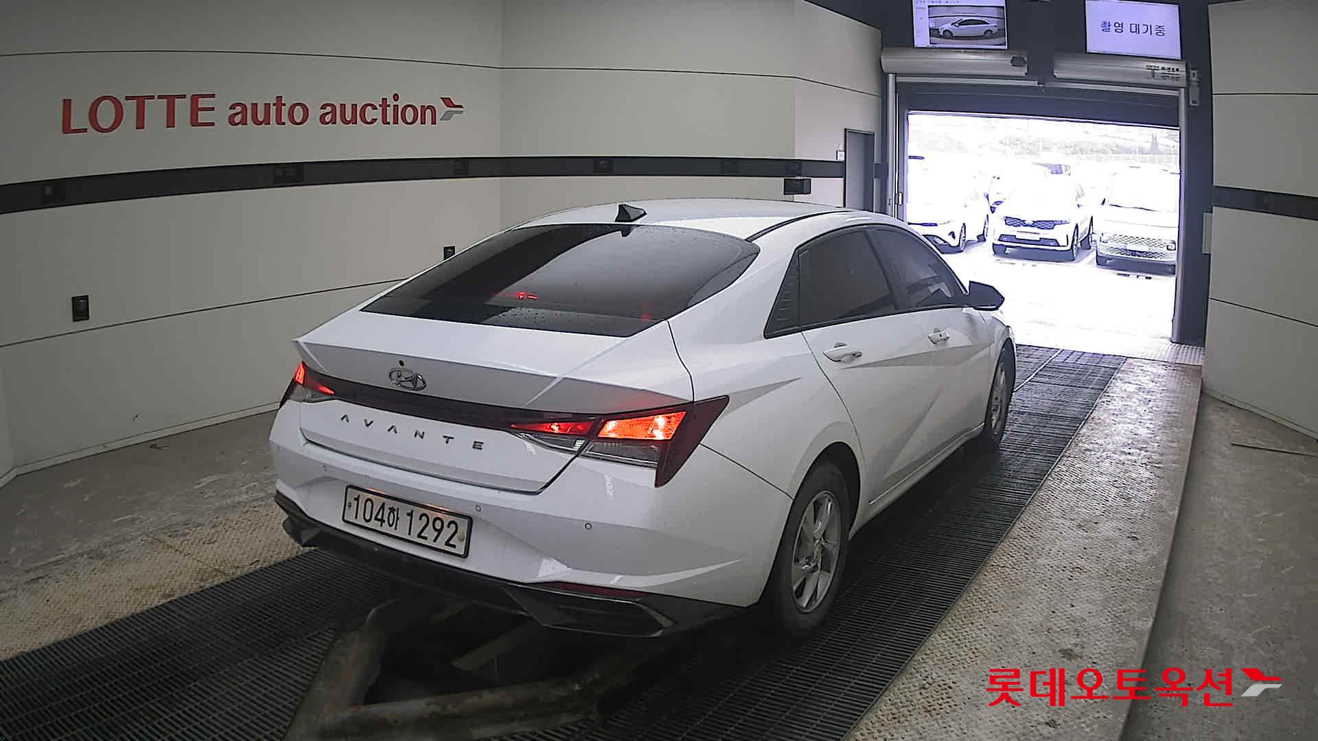 Hyundai Avante id 3809887 из Кореи 20