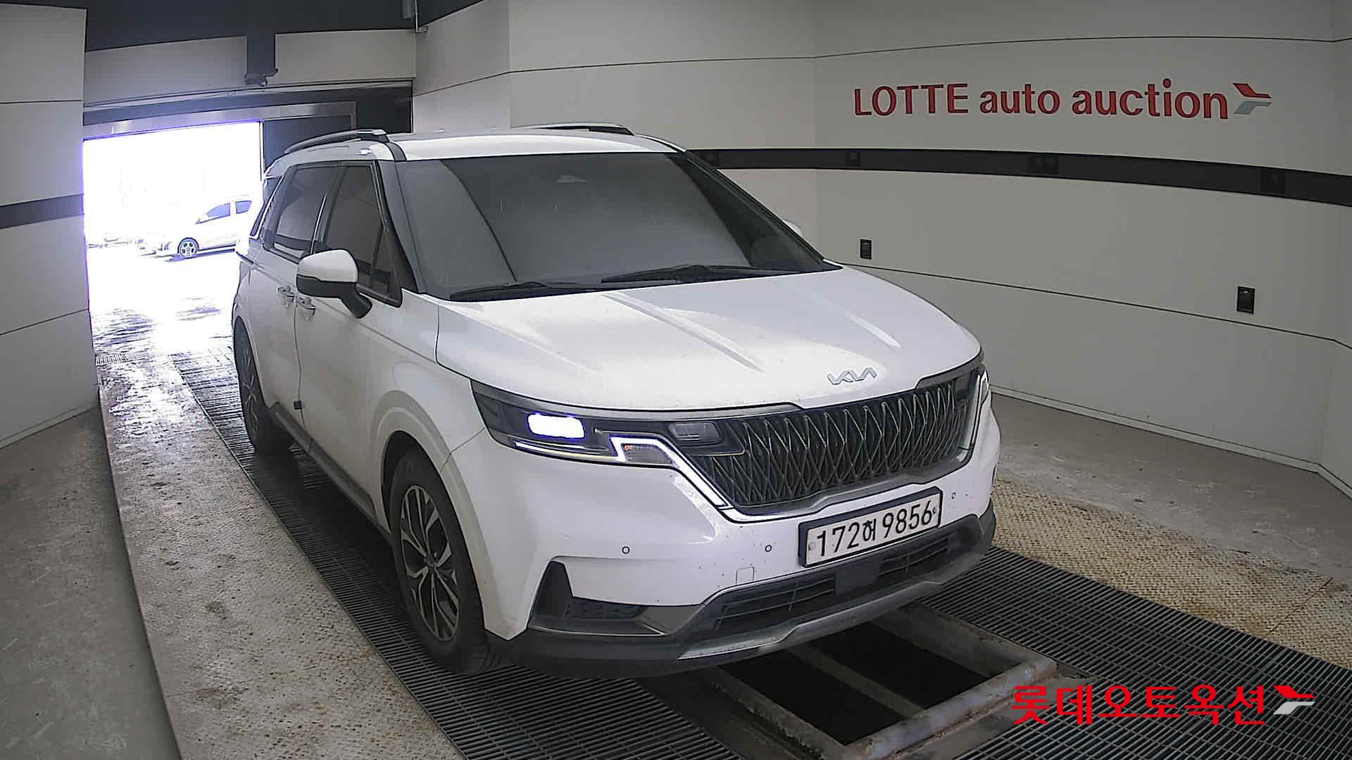 Kia Carnival id 3803765 из Кореи 15