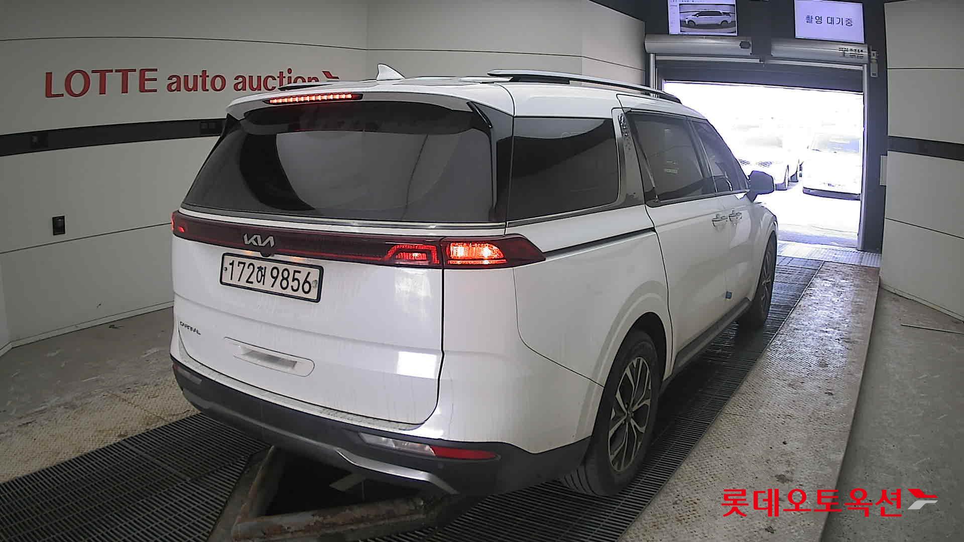 Kia Carnival id 3803765 из Кореи 20