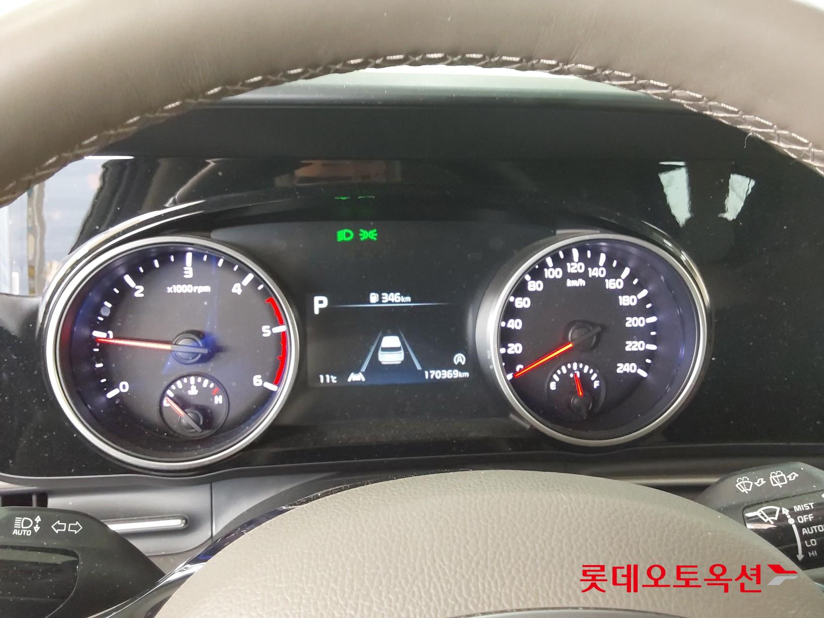 Kia Carnival id 3803765 из Кореи 30