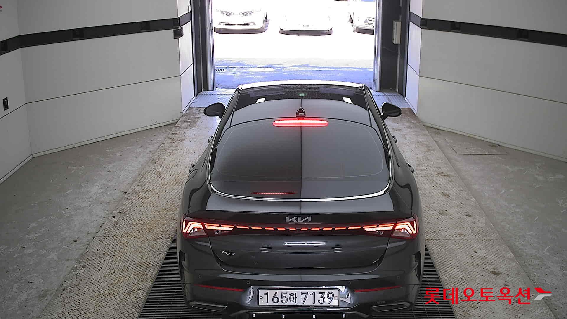 Kia K5 2022 Interstellagray из Кореи, фото 5